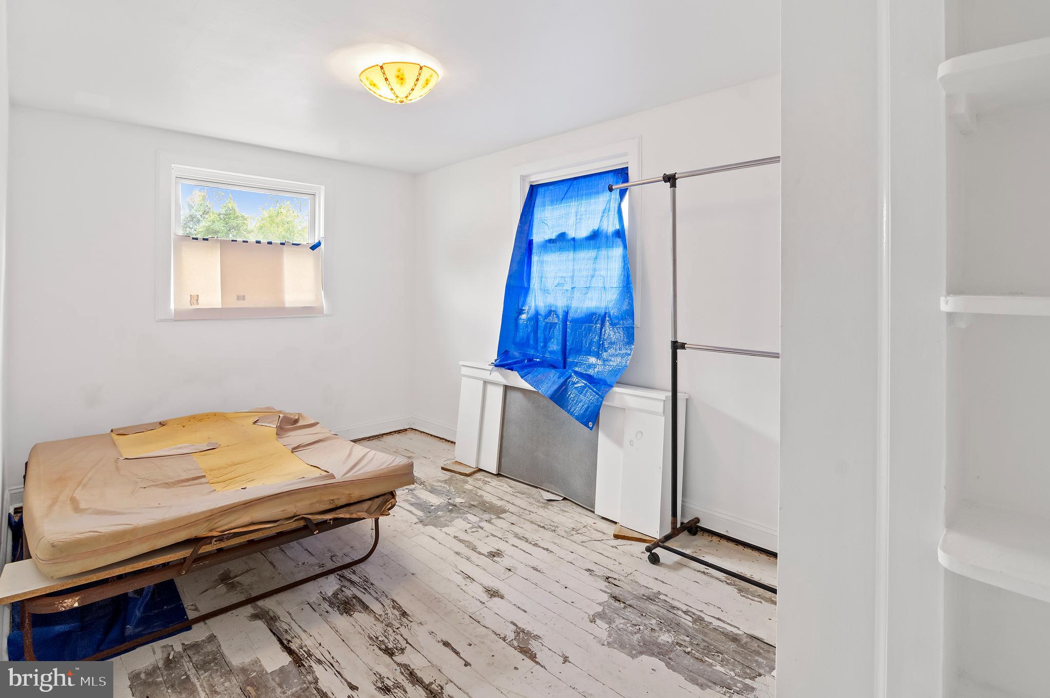 GOSHEN - Residential