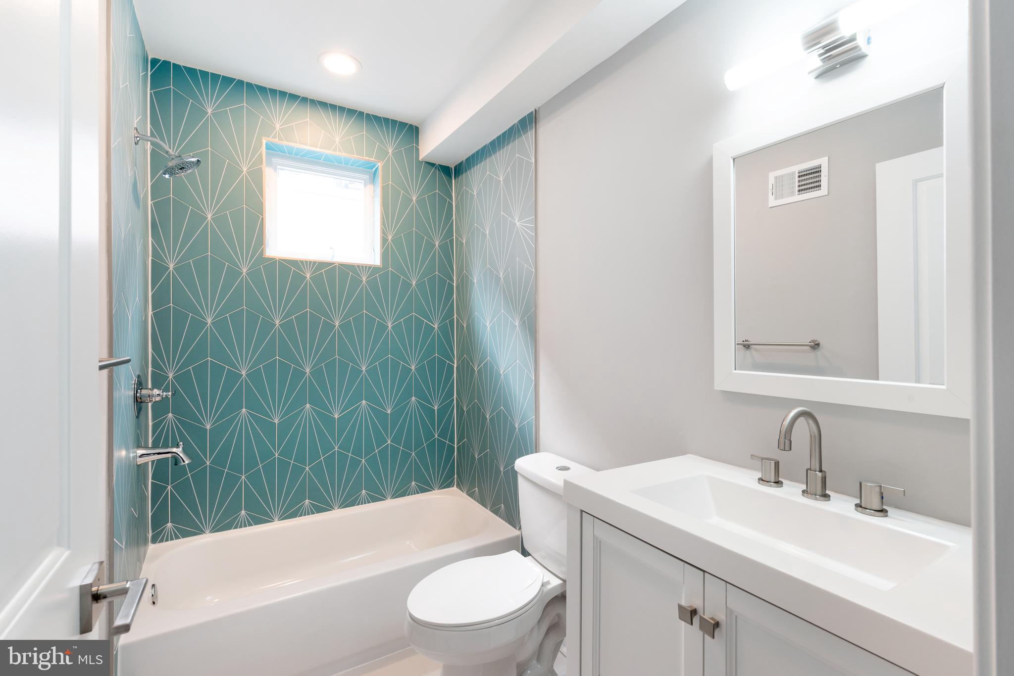 FAIRMOUNT - Residential