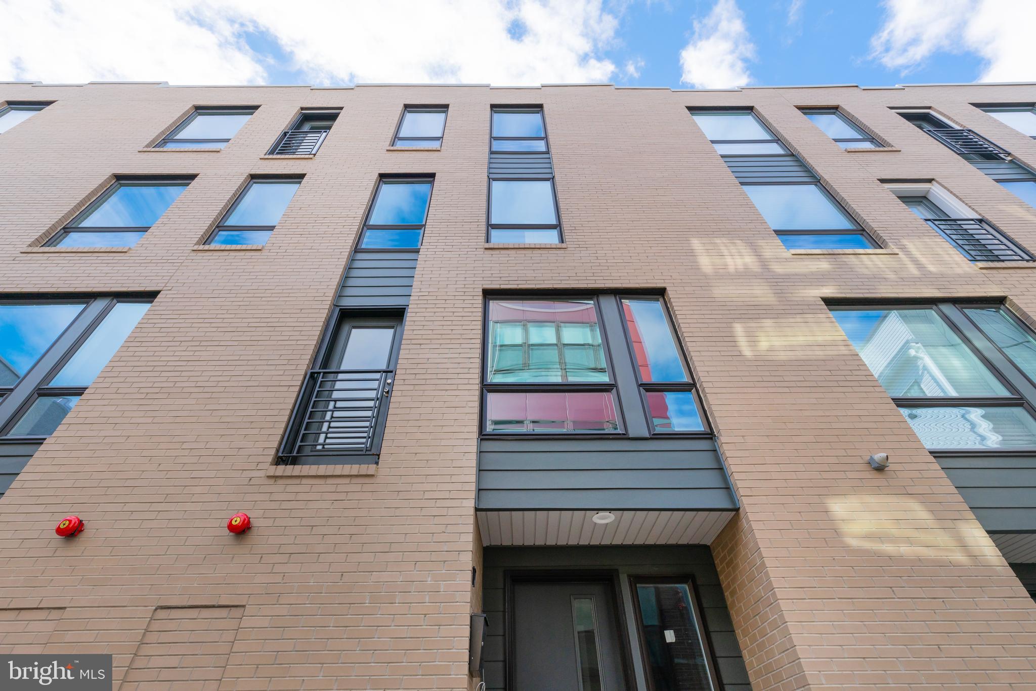 FAIRMOUNT - Residential