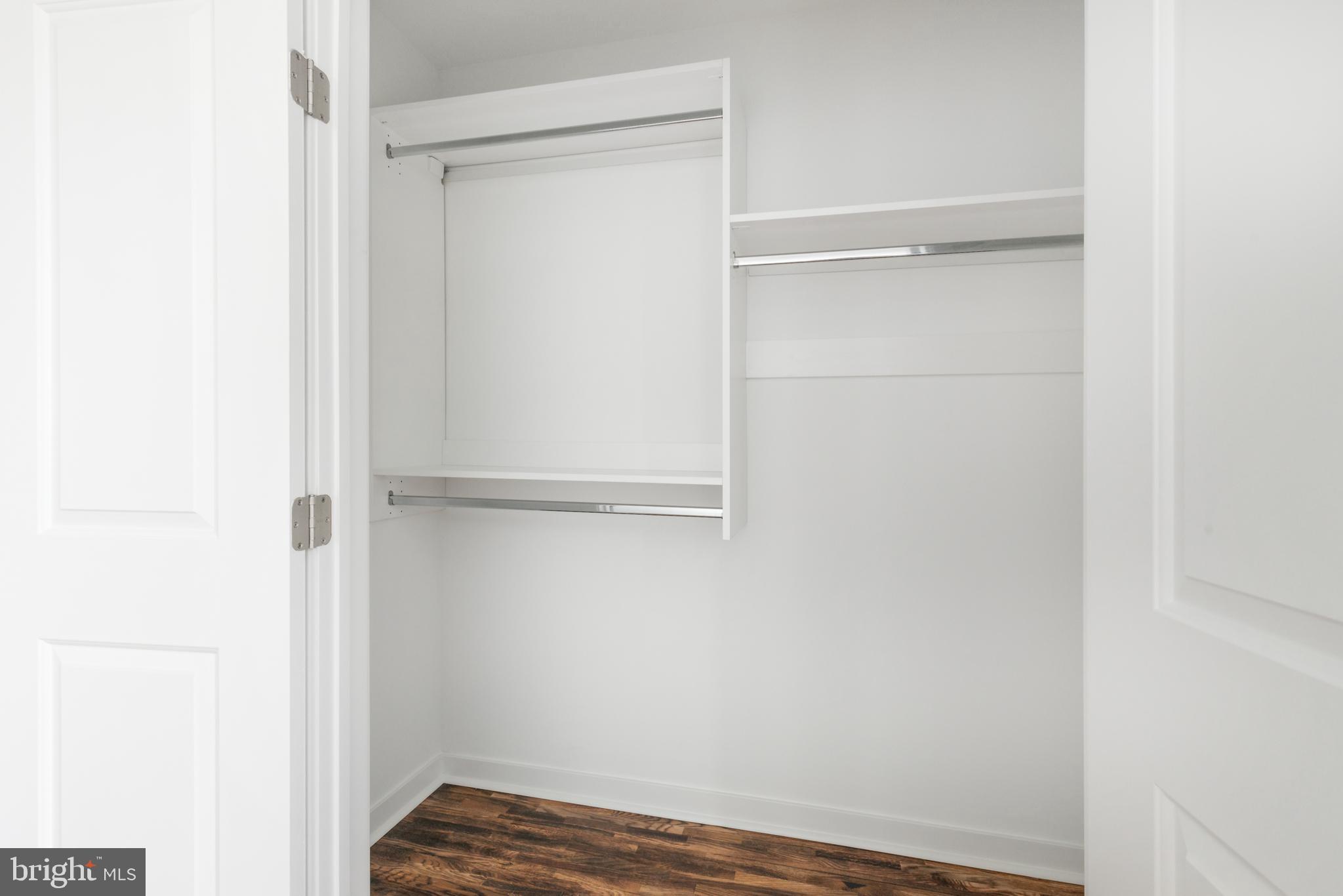 FAIRMOUNT - Residential