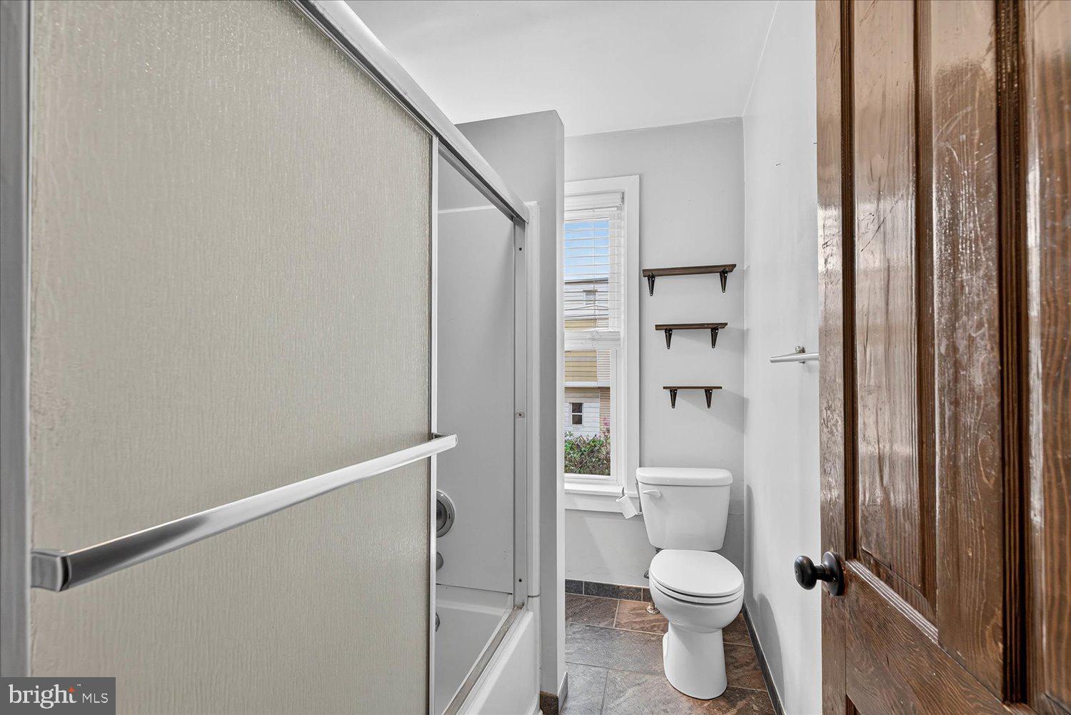 LANCASTER - Residential