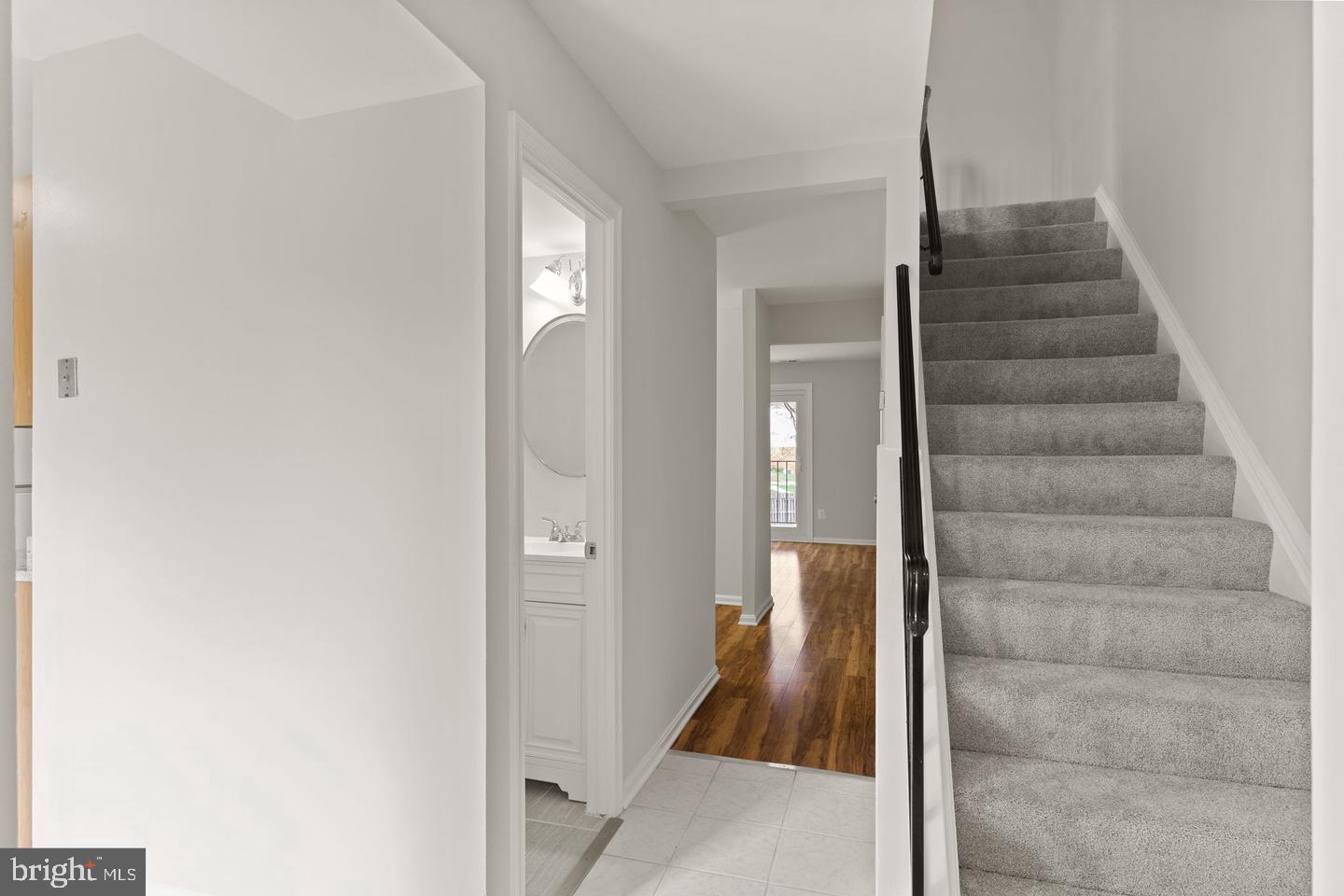 KEENE  MILL WOODS - Residential Lease