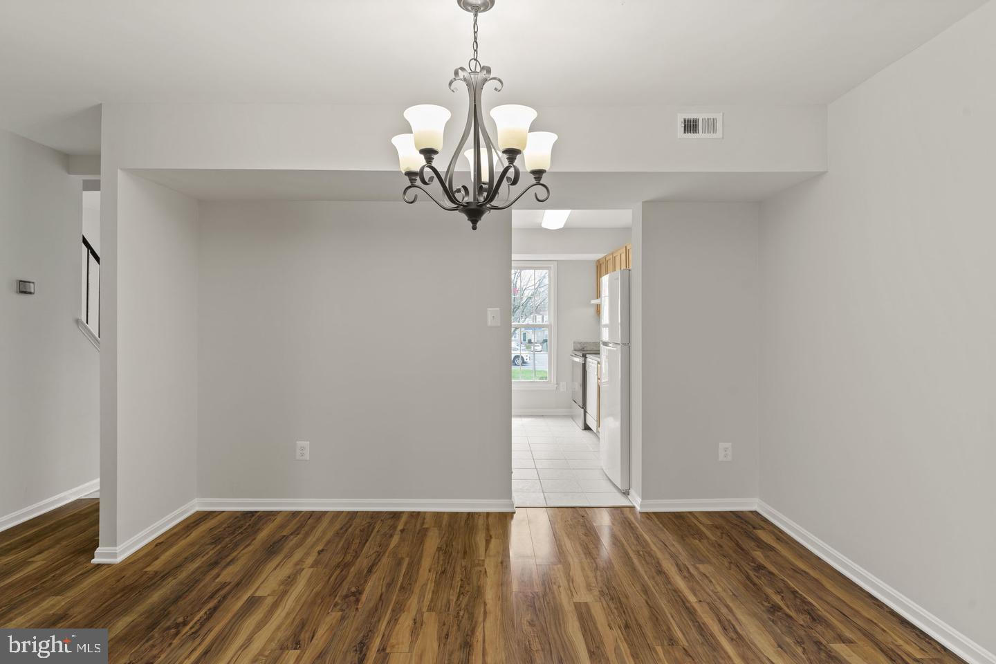 KEENE  MILL WOODS - Residential Lease