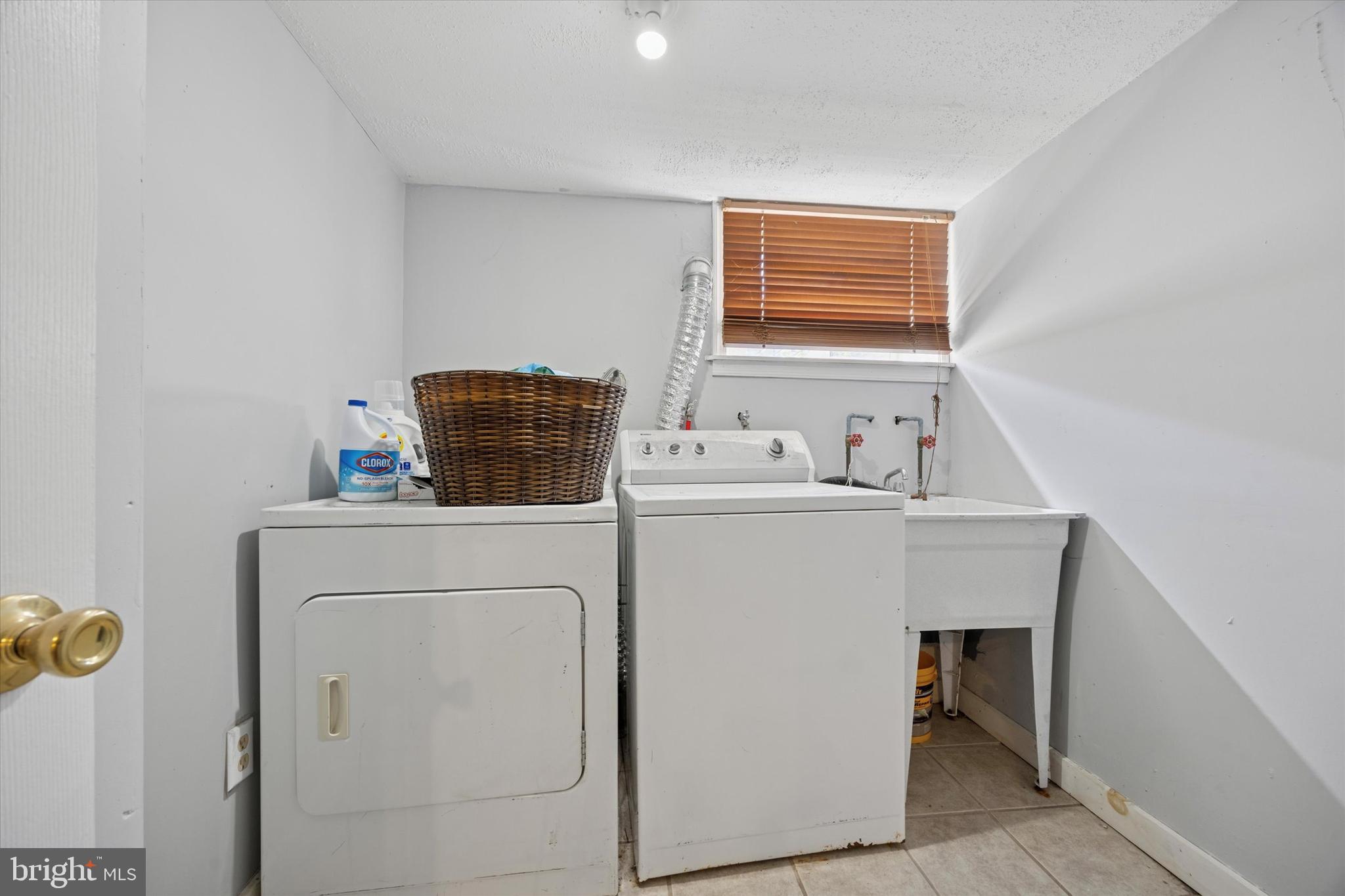 WEST PHILADELPHIA - Residential