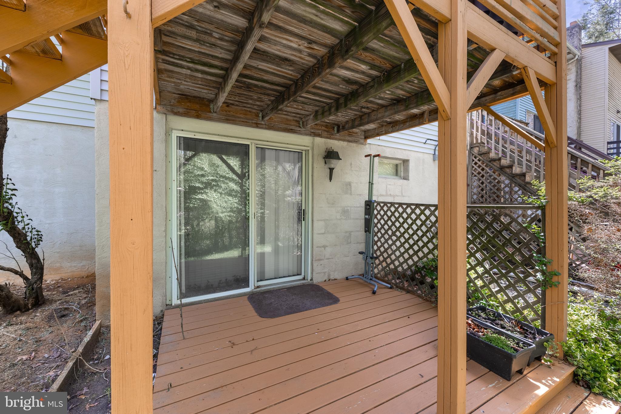 BREEZEWOOD FOREST - Residential