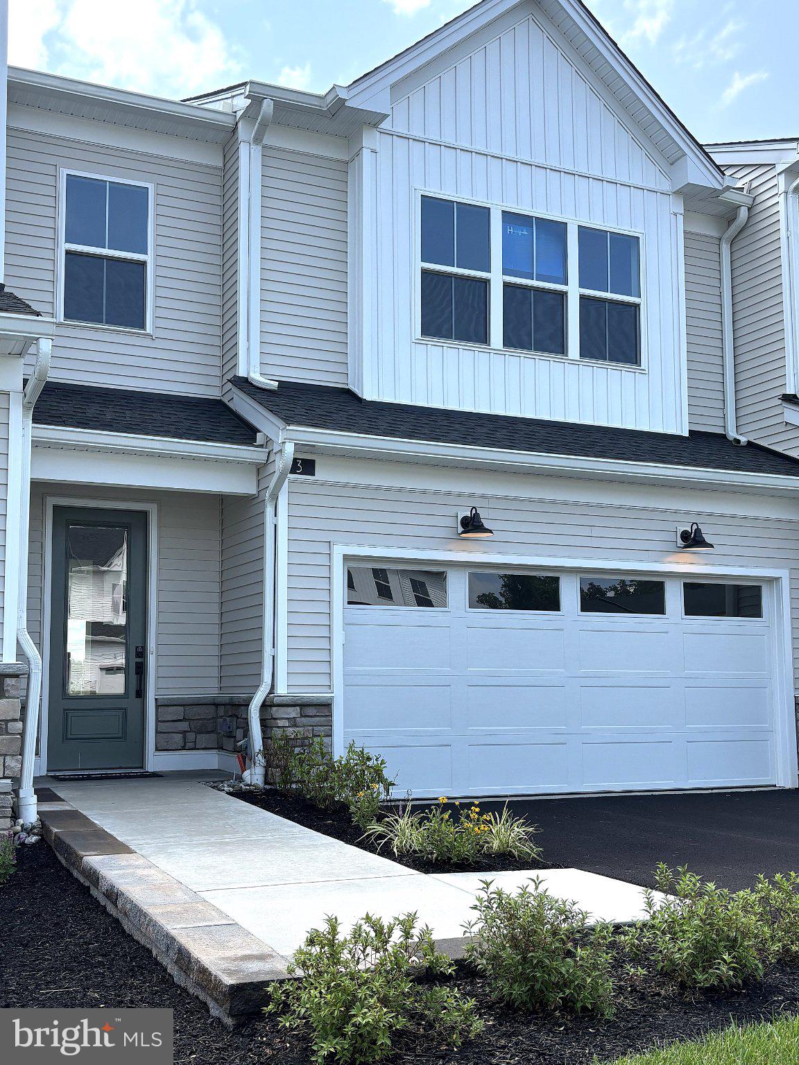 3 OAKWOOD LANE 63