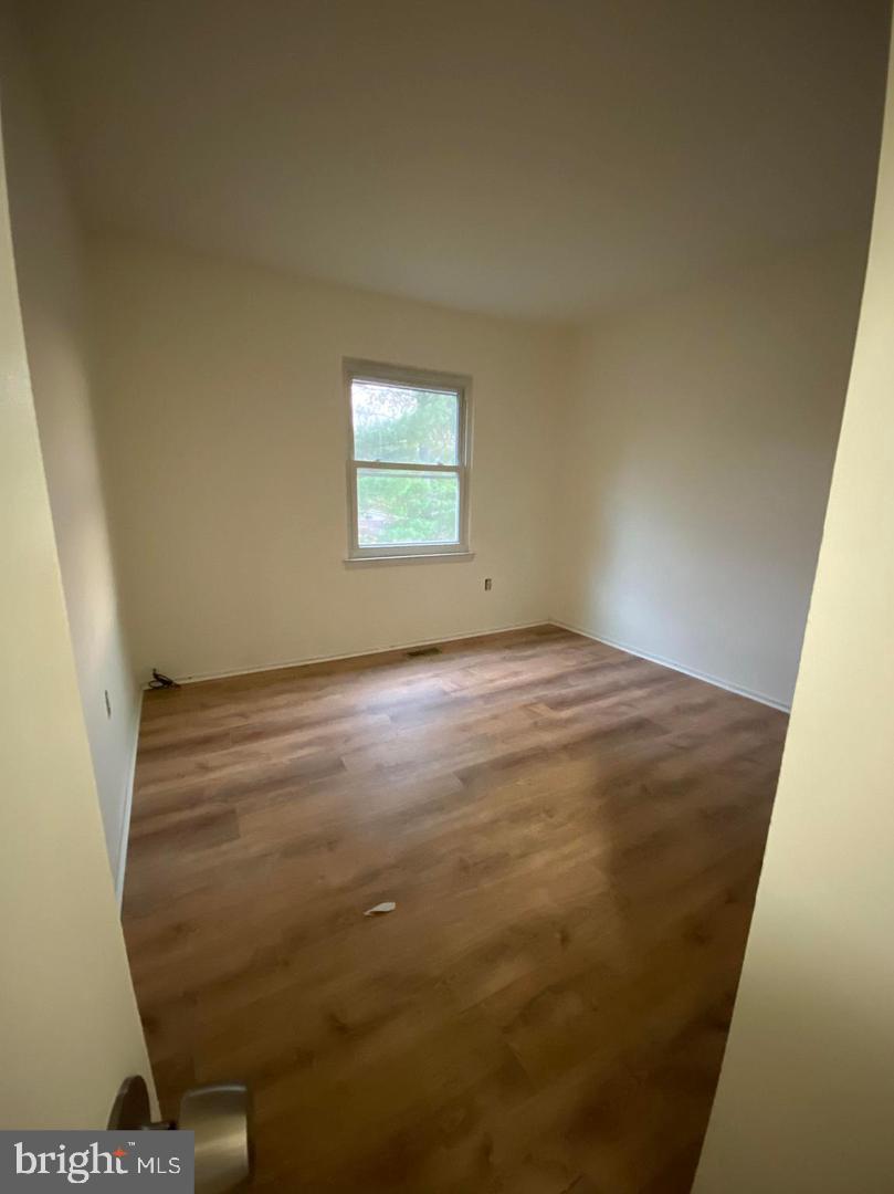 WILLOWCREST - Residential Lease