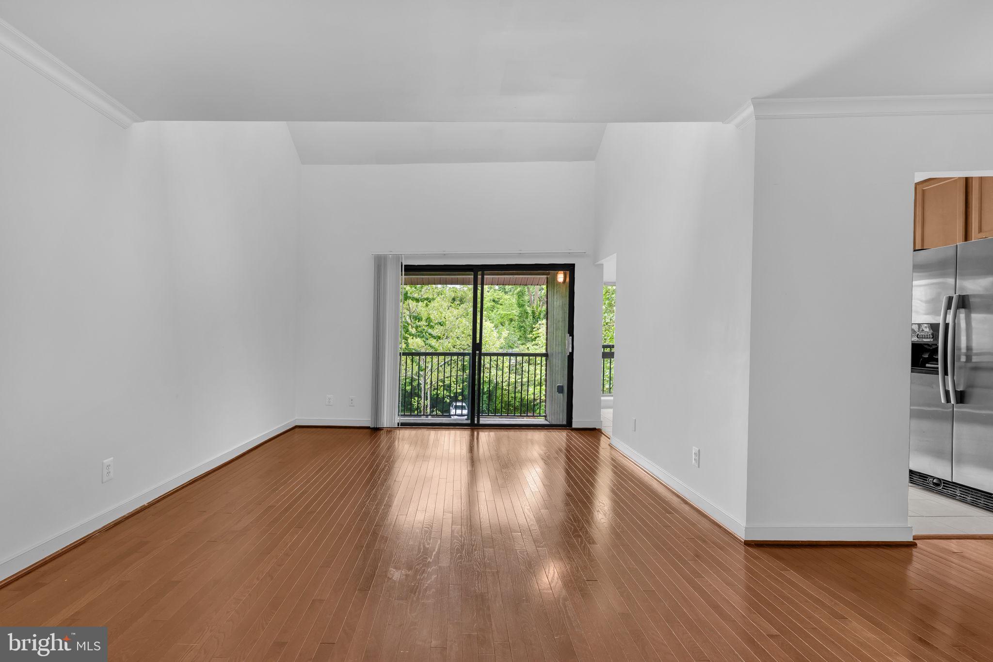 NORTH GREEN CONDOMINIUMS - Residential