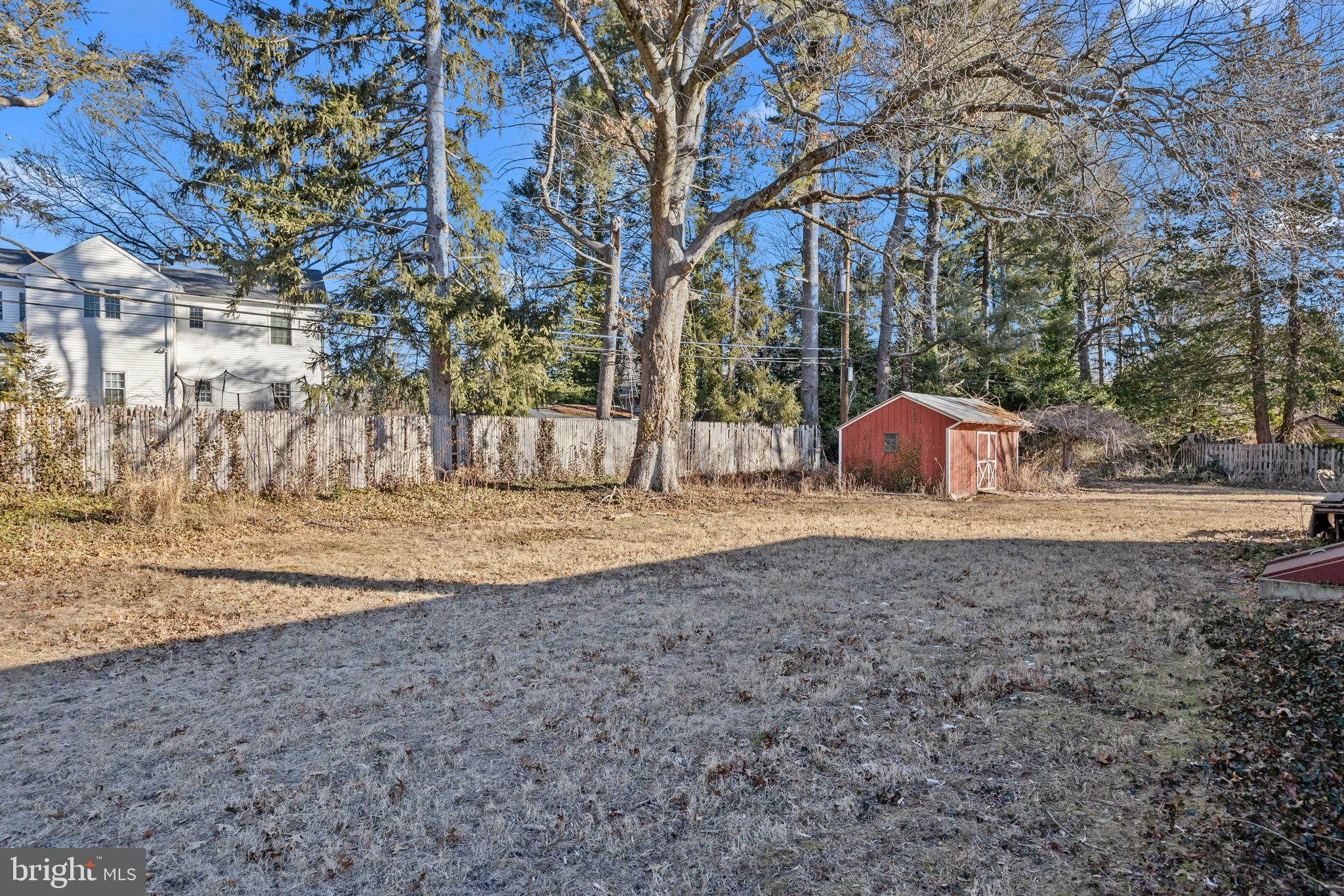 GREEN ACRES - Residential