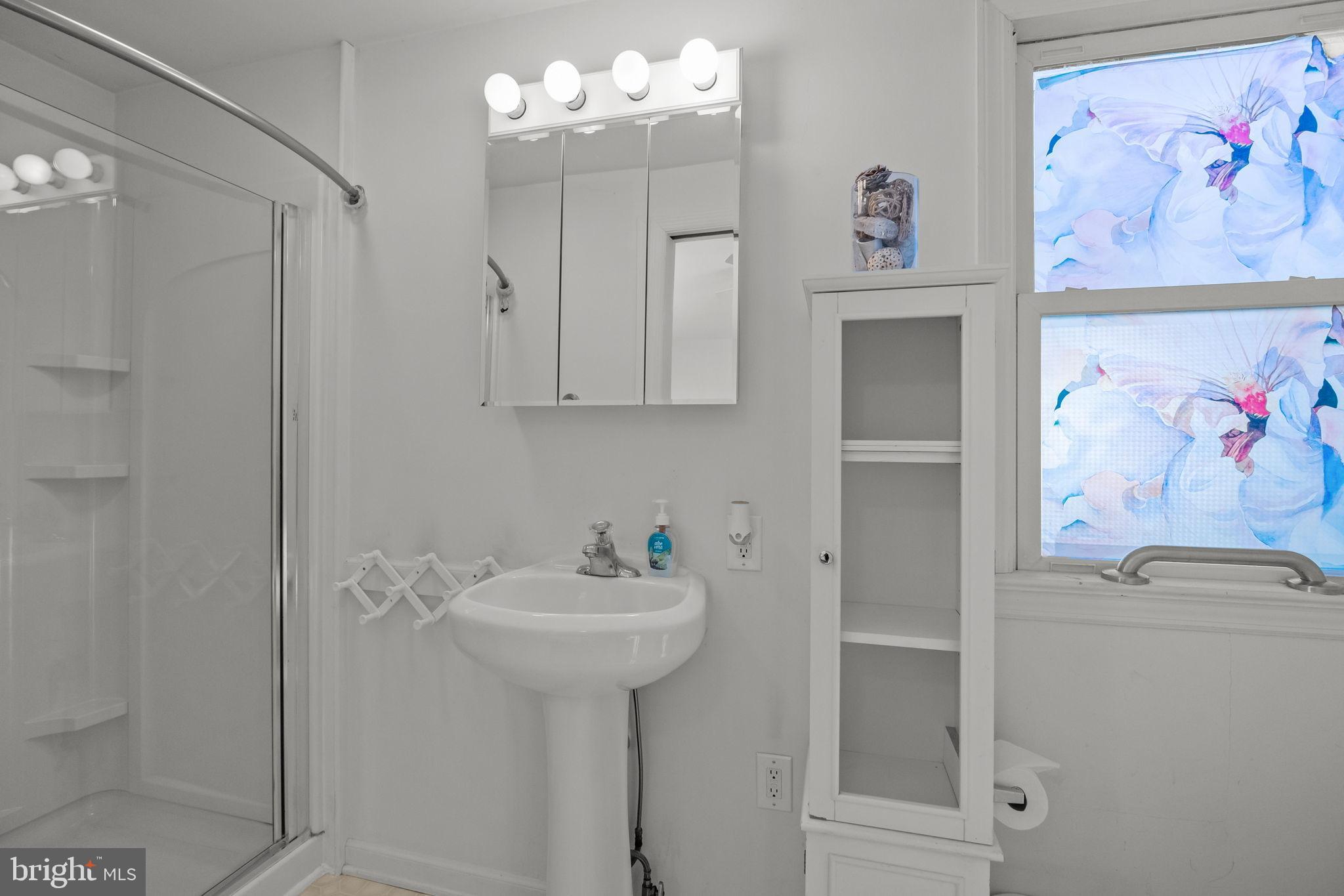 GREEN ACRES - Residential