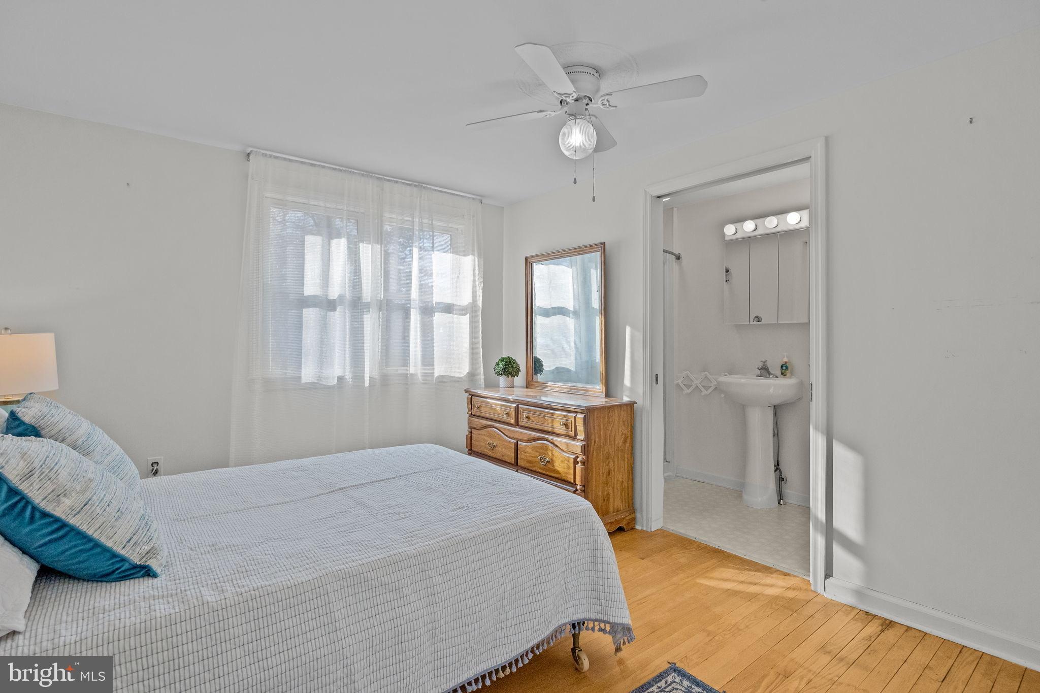 GREEN ACRES - Residential