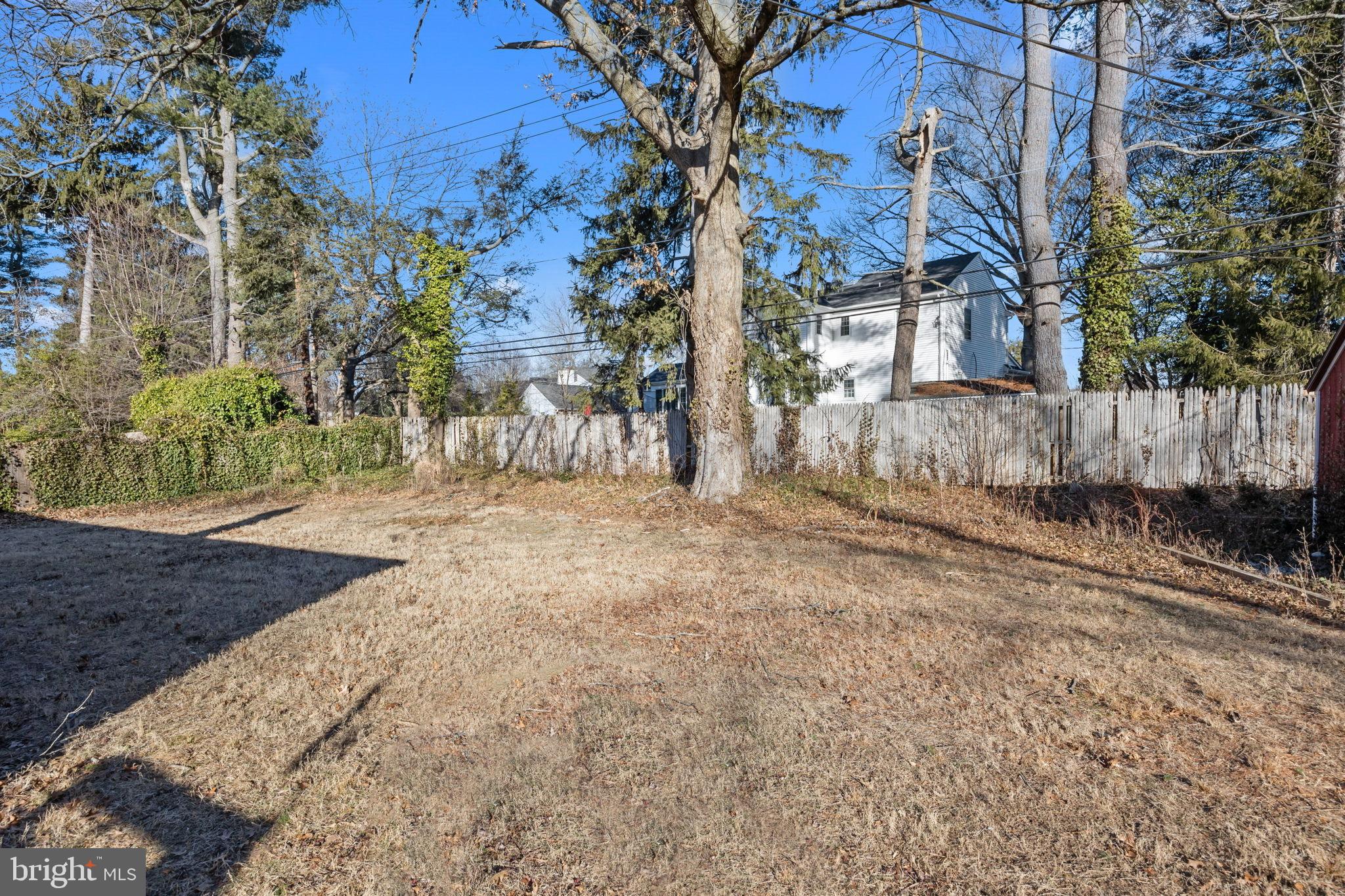 GREEN ACRES - Residential