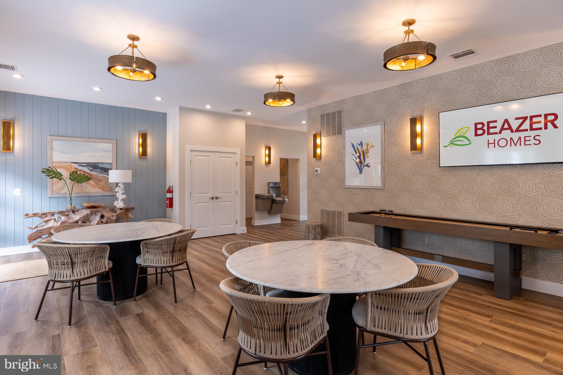 SANDPIPER COVE - Residential