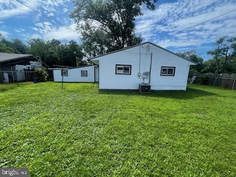 225 OAKTREE DRIVE