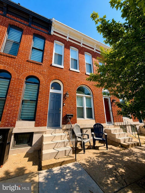 Photo of 124 W Fort Avenue, BALTIMORE, MD 21230 (MLS # MDBA2225140)