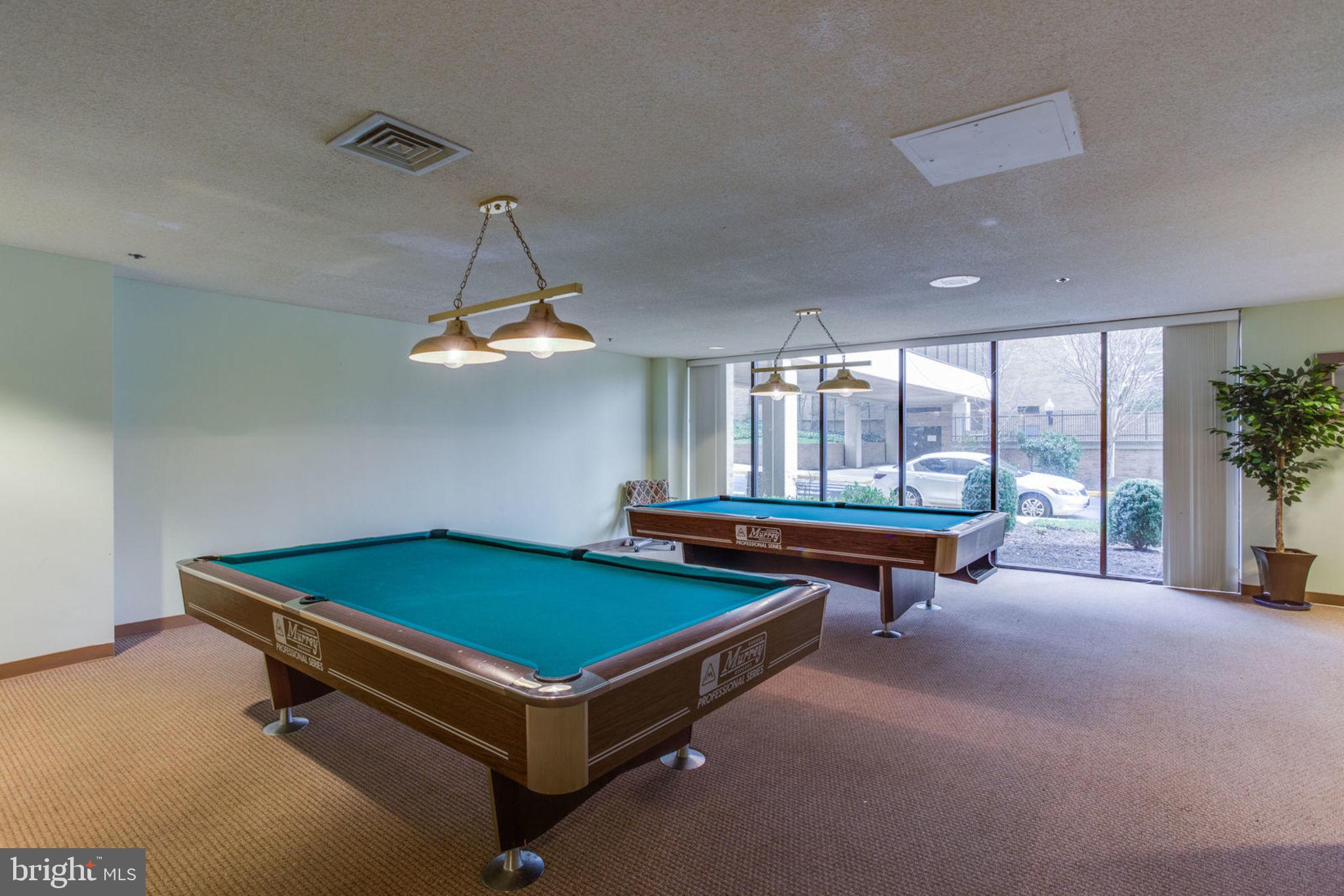 SKYLINE SQUARE CONDO - Residential Lease