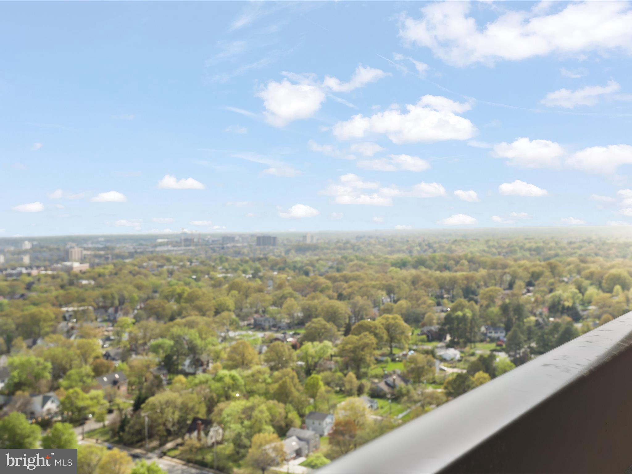 SKYLINE SQUARE CONDO - Residential Lease