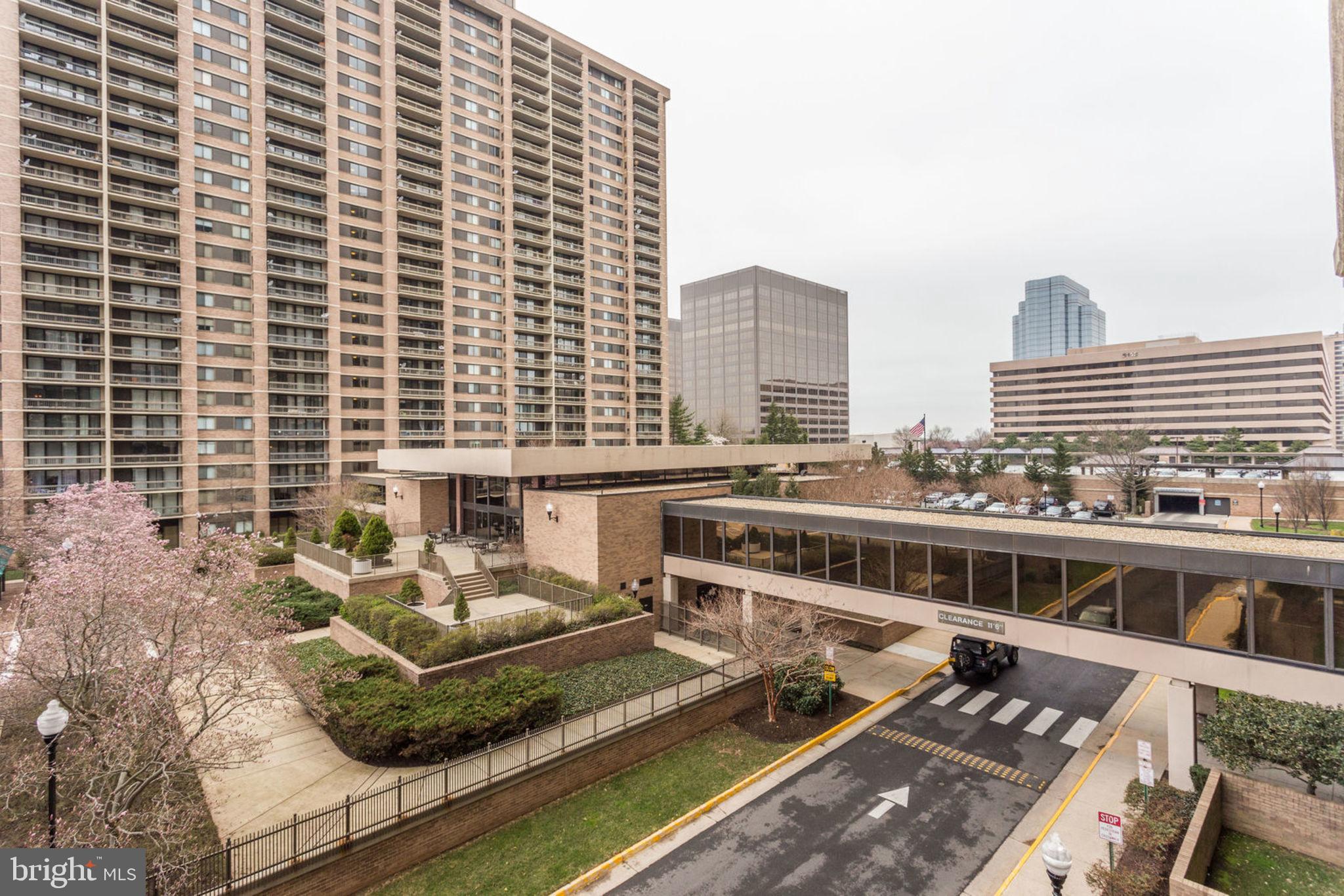 SKYLINE SQUARE CONDO - Residential Lease