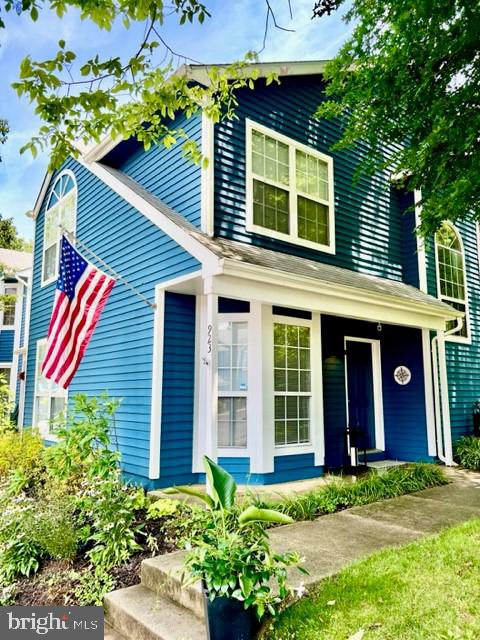 923 BREAKWATER DRIVE