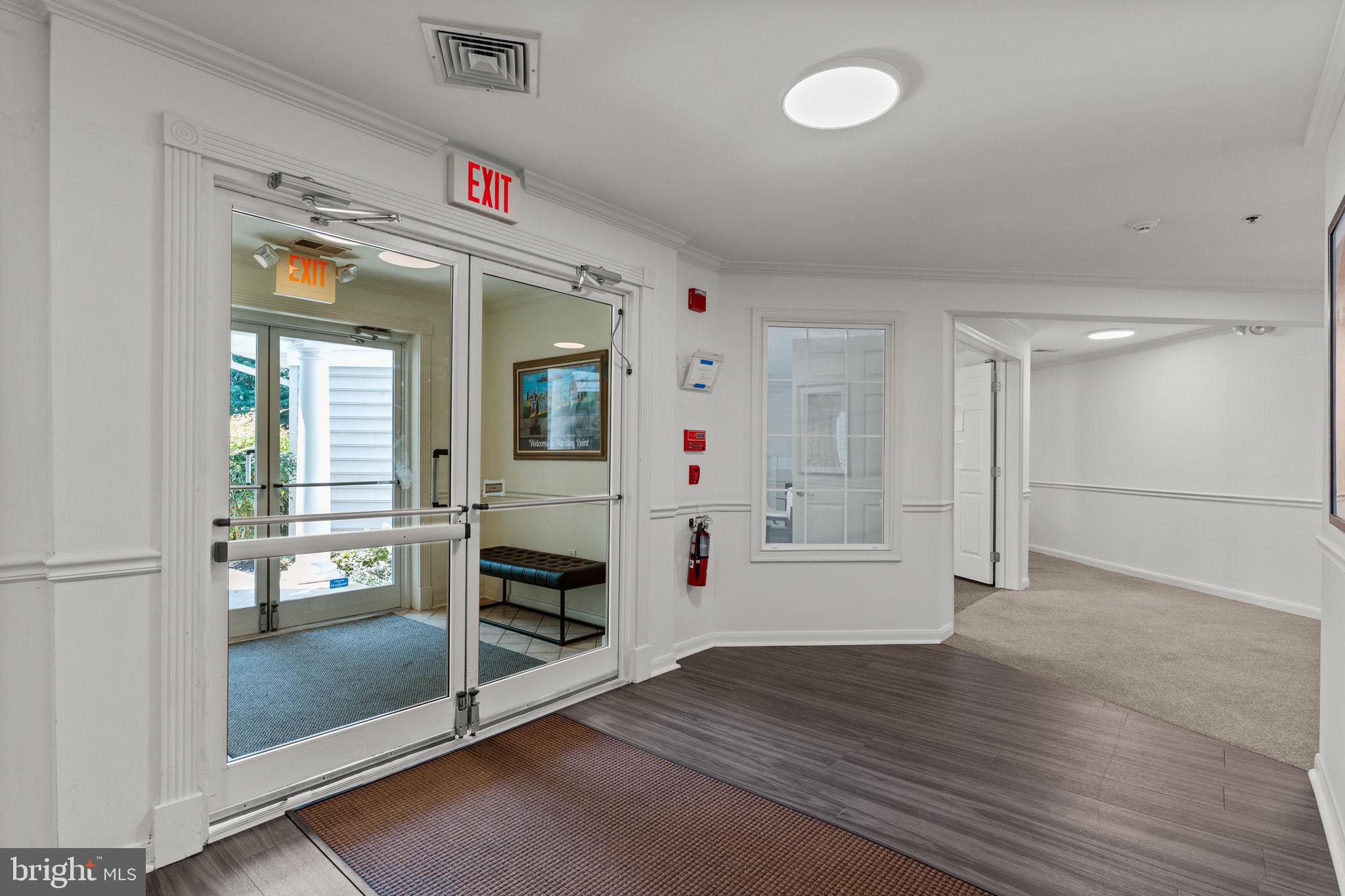 YARDLEY POINT - Residential