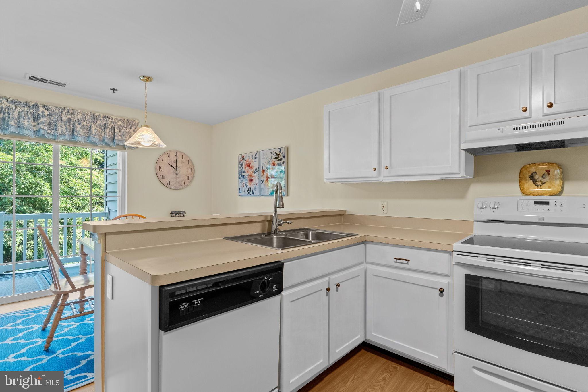 YARDLEY POINT - Residential