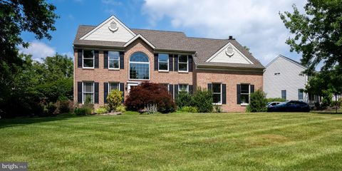 Homes For Sale - 4502 Scenic View Circle<br/> DOYLESTOWN, PA 18902