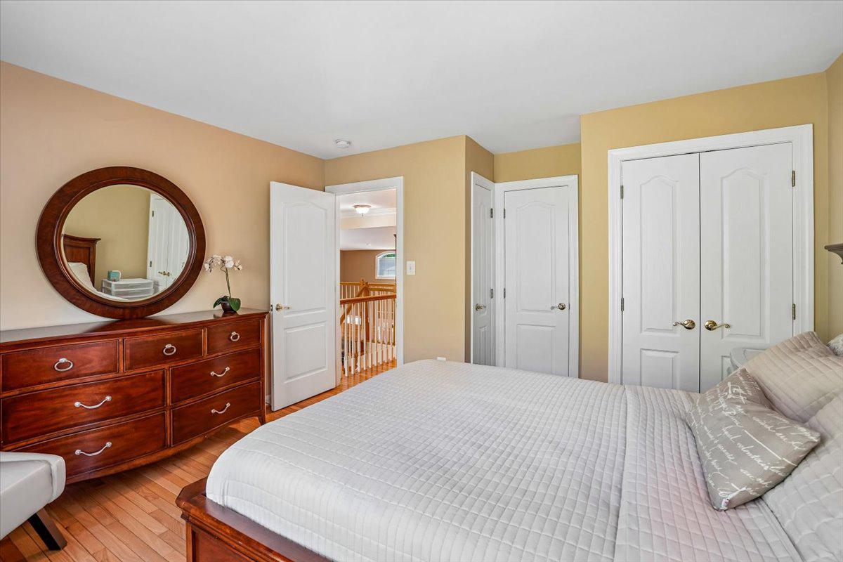 ESTATES AT ROSELAND - Residential