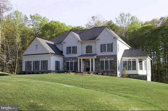 ESTATES AT ROSELAND - Residential