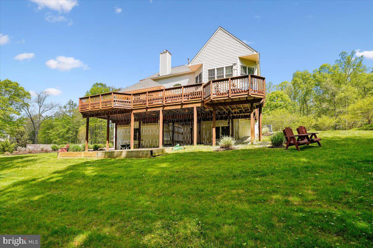 ESTATES AT ROSELAND - Residential