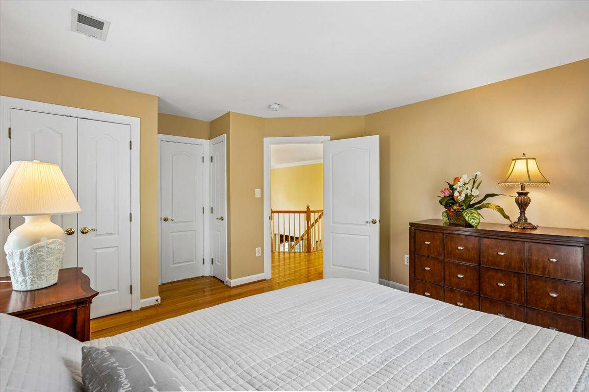 ESTATES AT ROSELAND - Residential