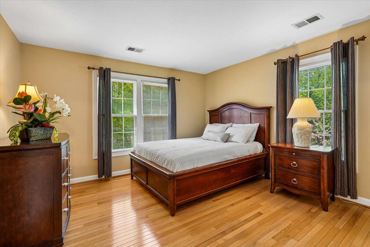 ESTATES AT ROSELAND - Residential