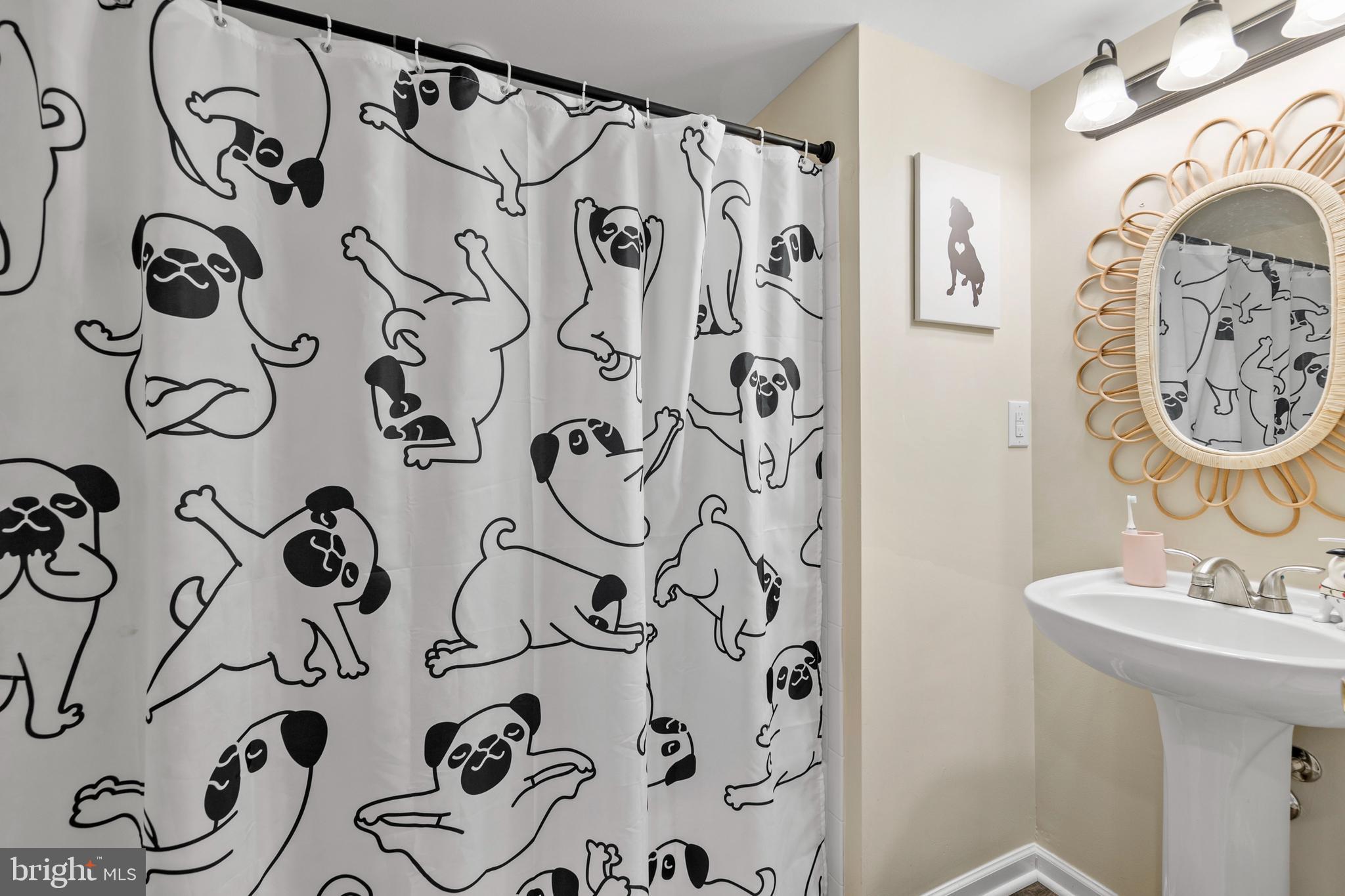 GREEN MEADOWS - Residential