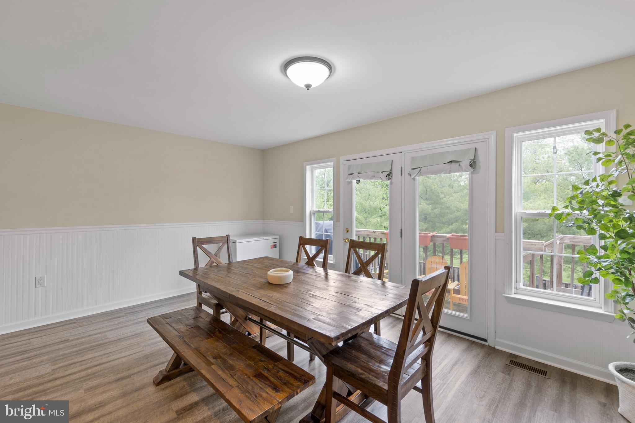 GREEN MEADOWS - Residential