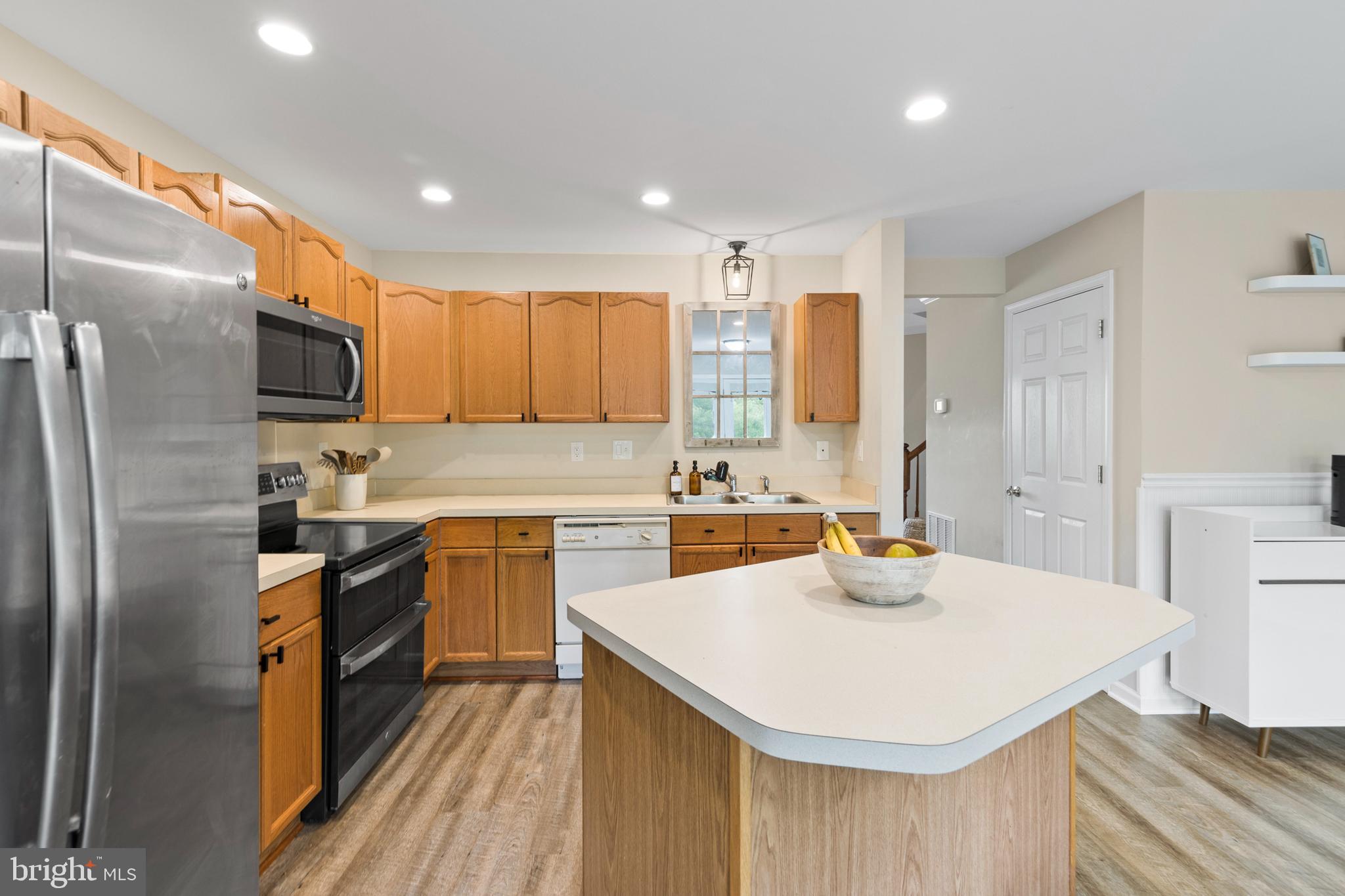 GREEN MEADOWS - Residential