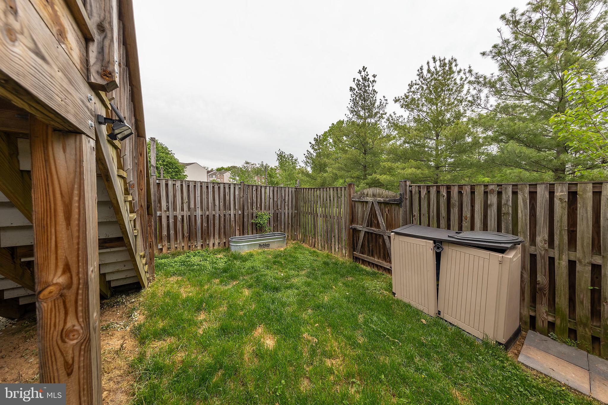 GREEN MEADOWS - Residential