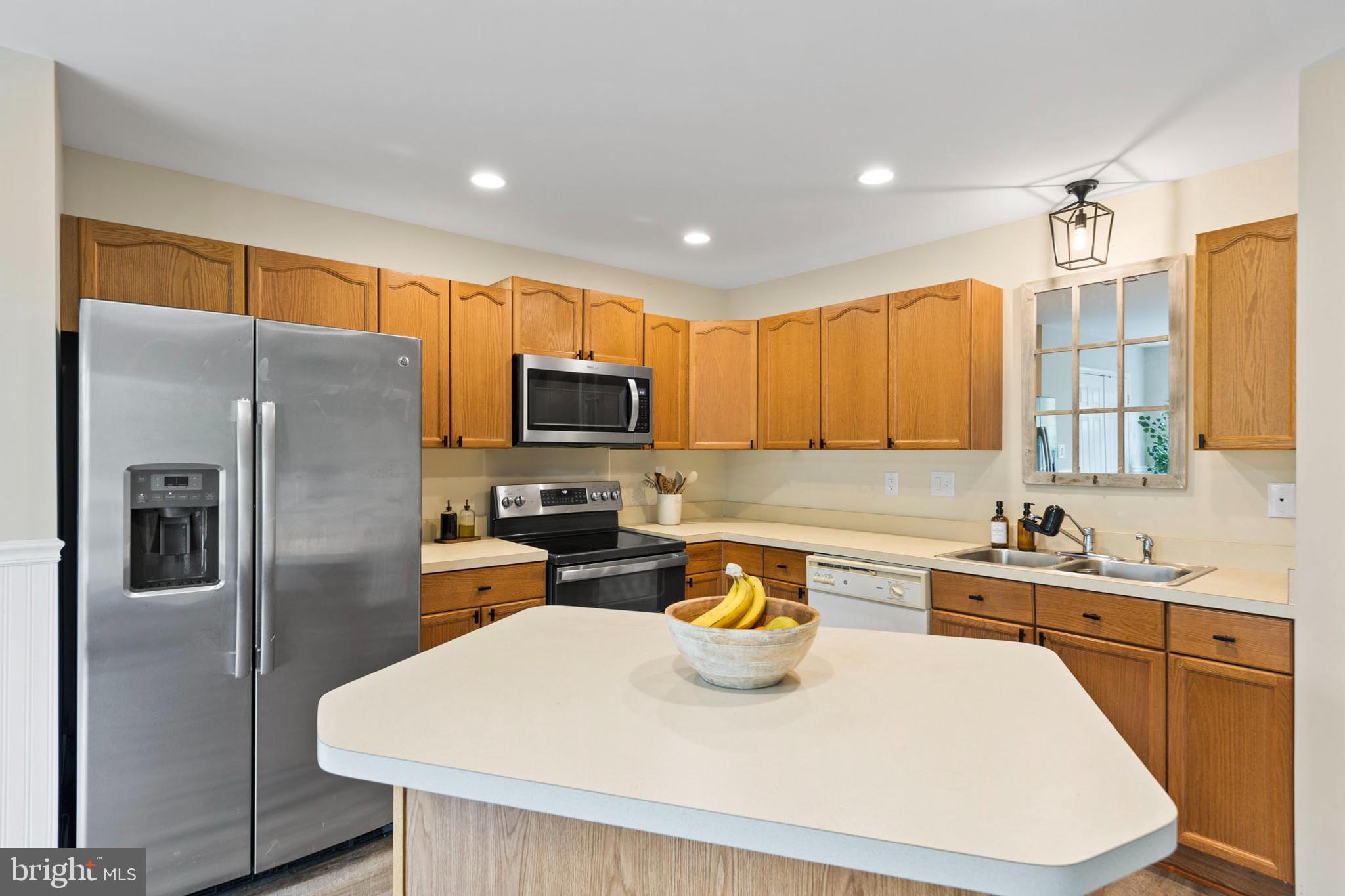 GREEN MEADOWS - Residential