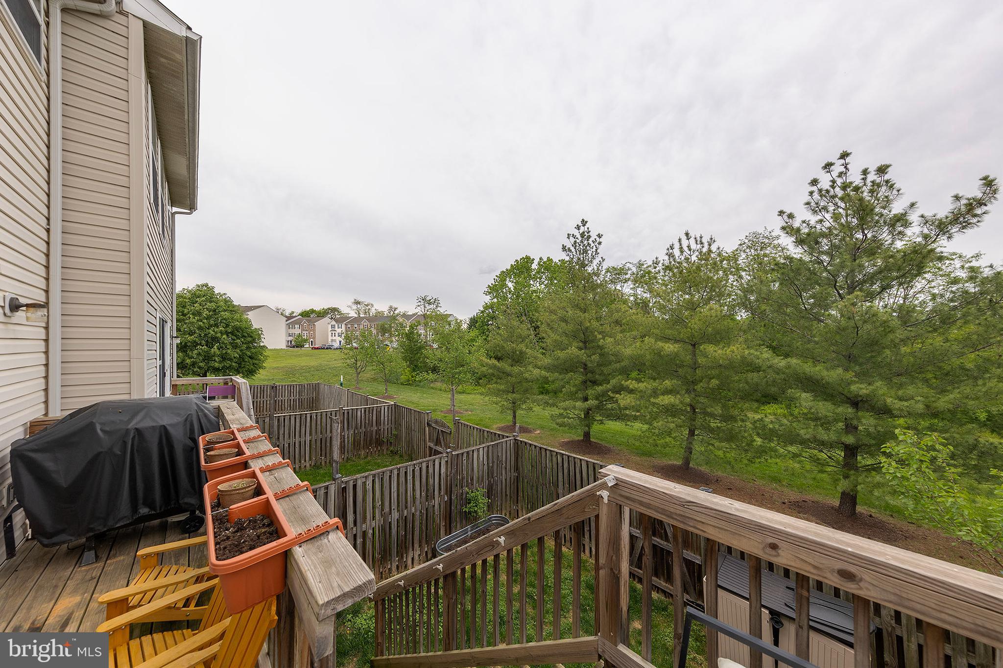 GREEN MEADOWS - Residential