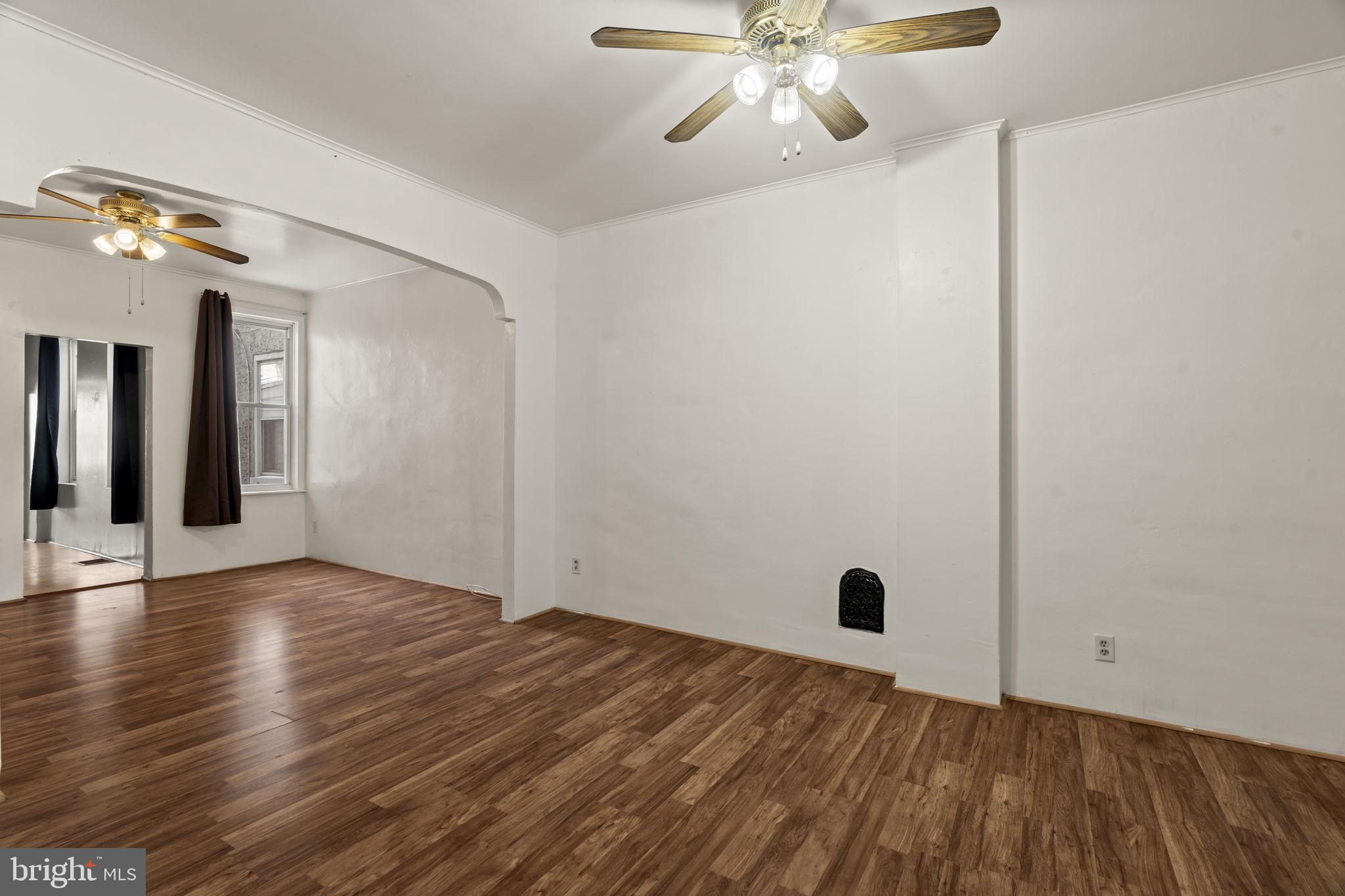 PORT RICHMOND - Residential