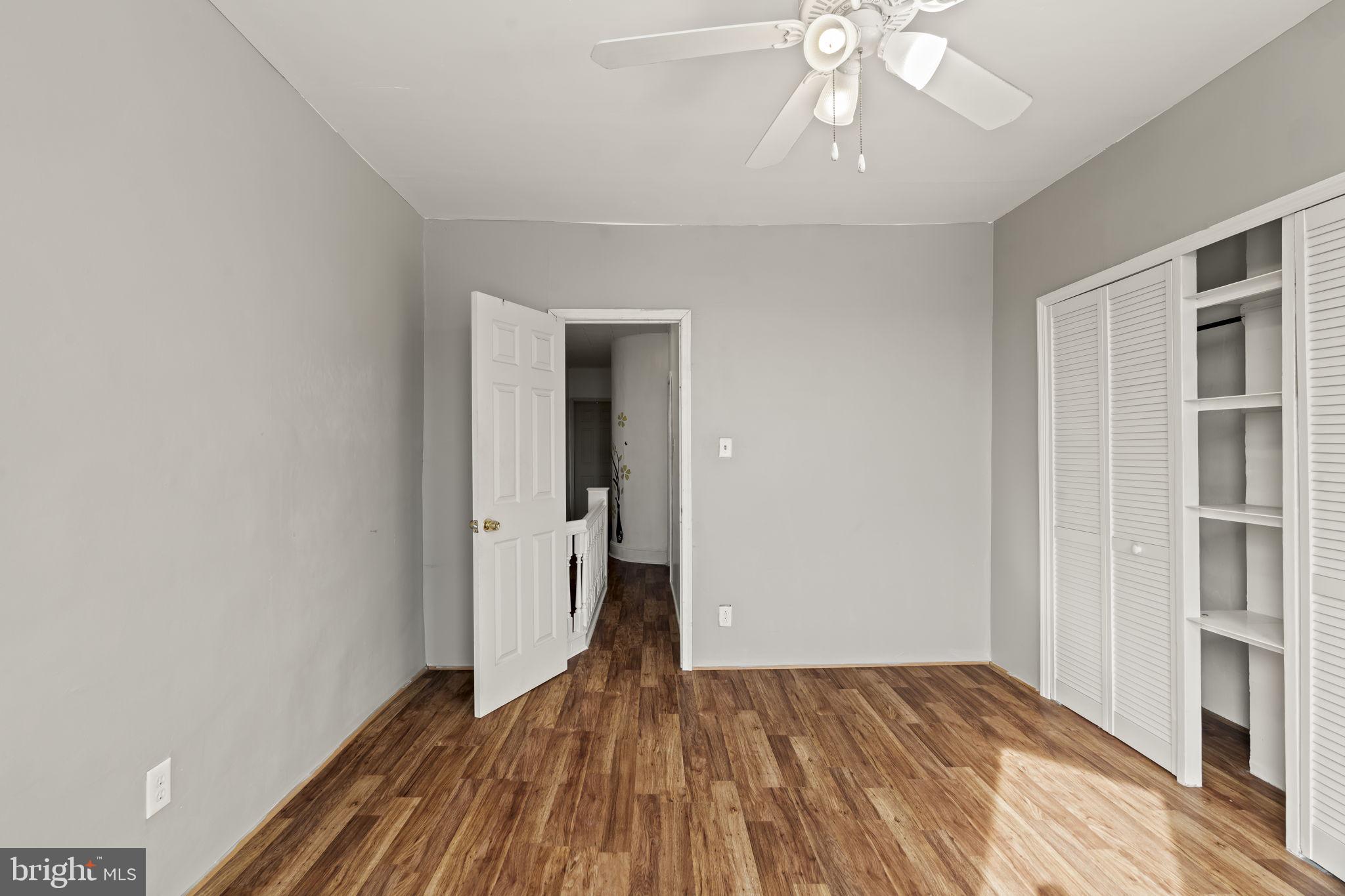 PORT RICHMOND - Residential