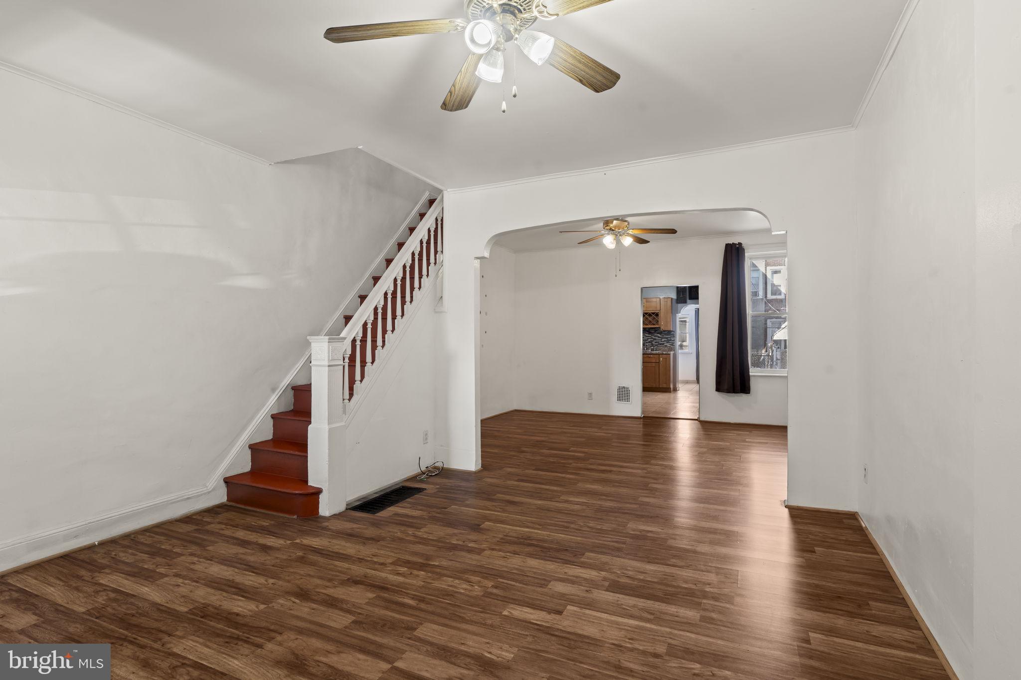 PORT RICHMOND - Residential