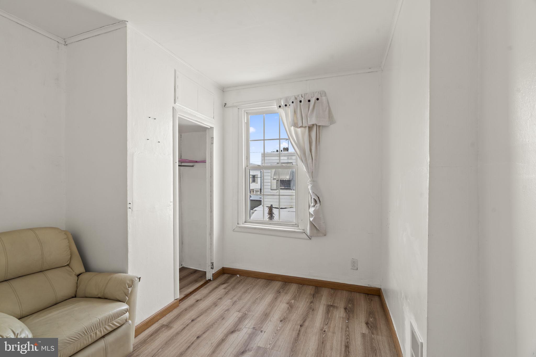 PORT RICHMOND - Residential