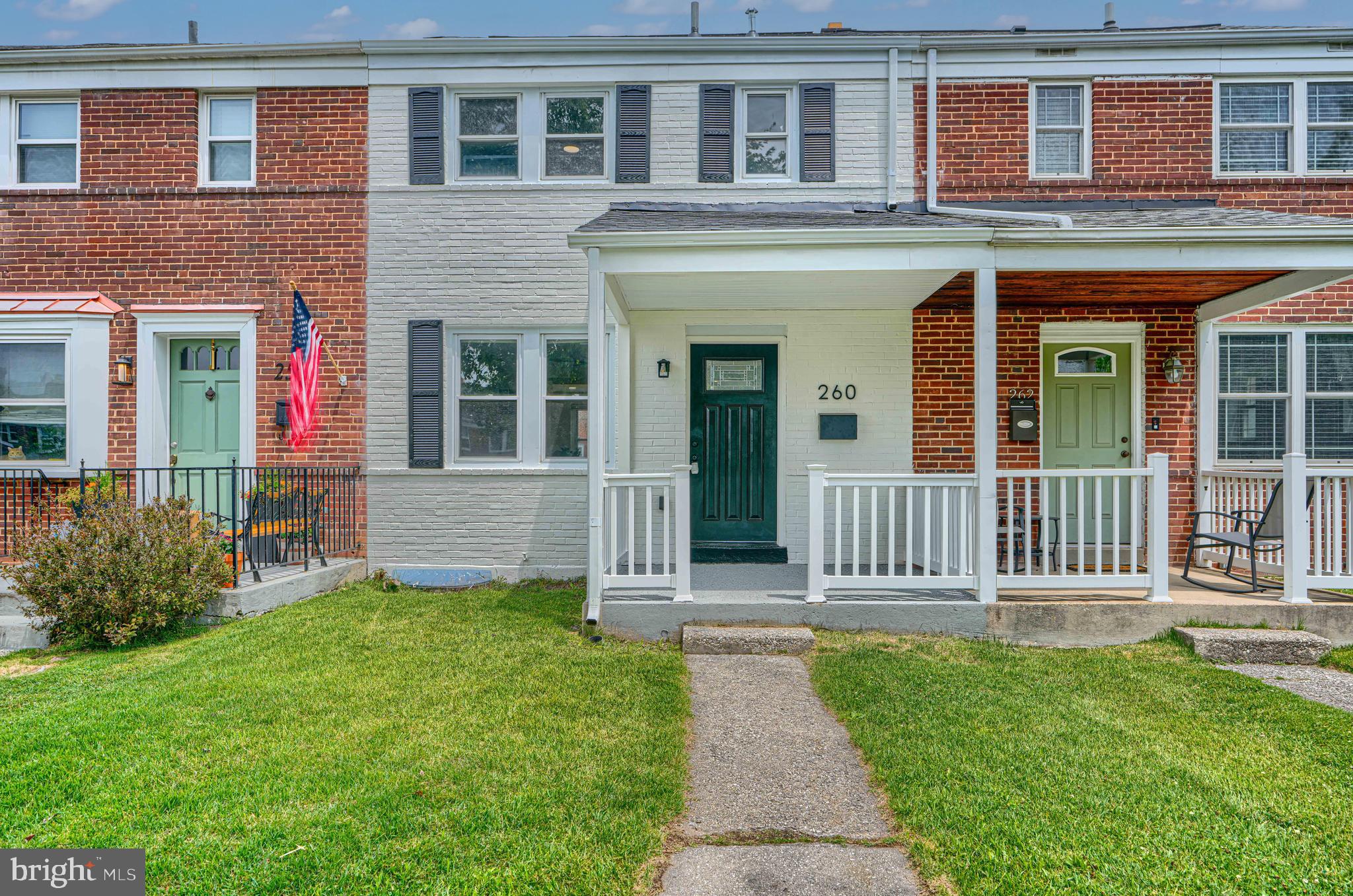 260 RIDGE AVENUE