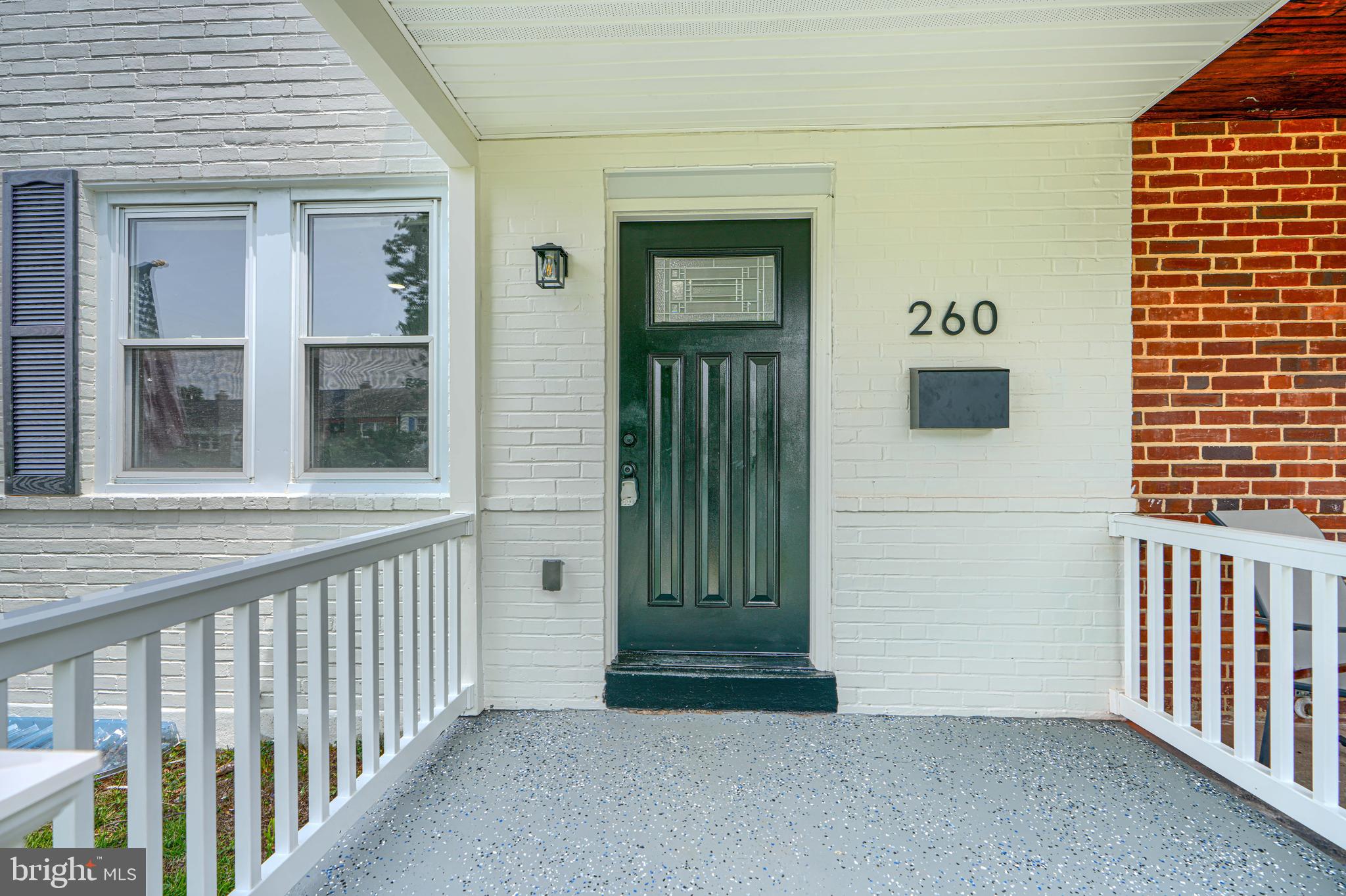 260 RIDGE AVENUE