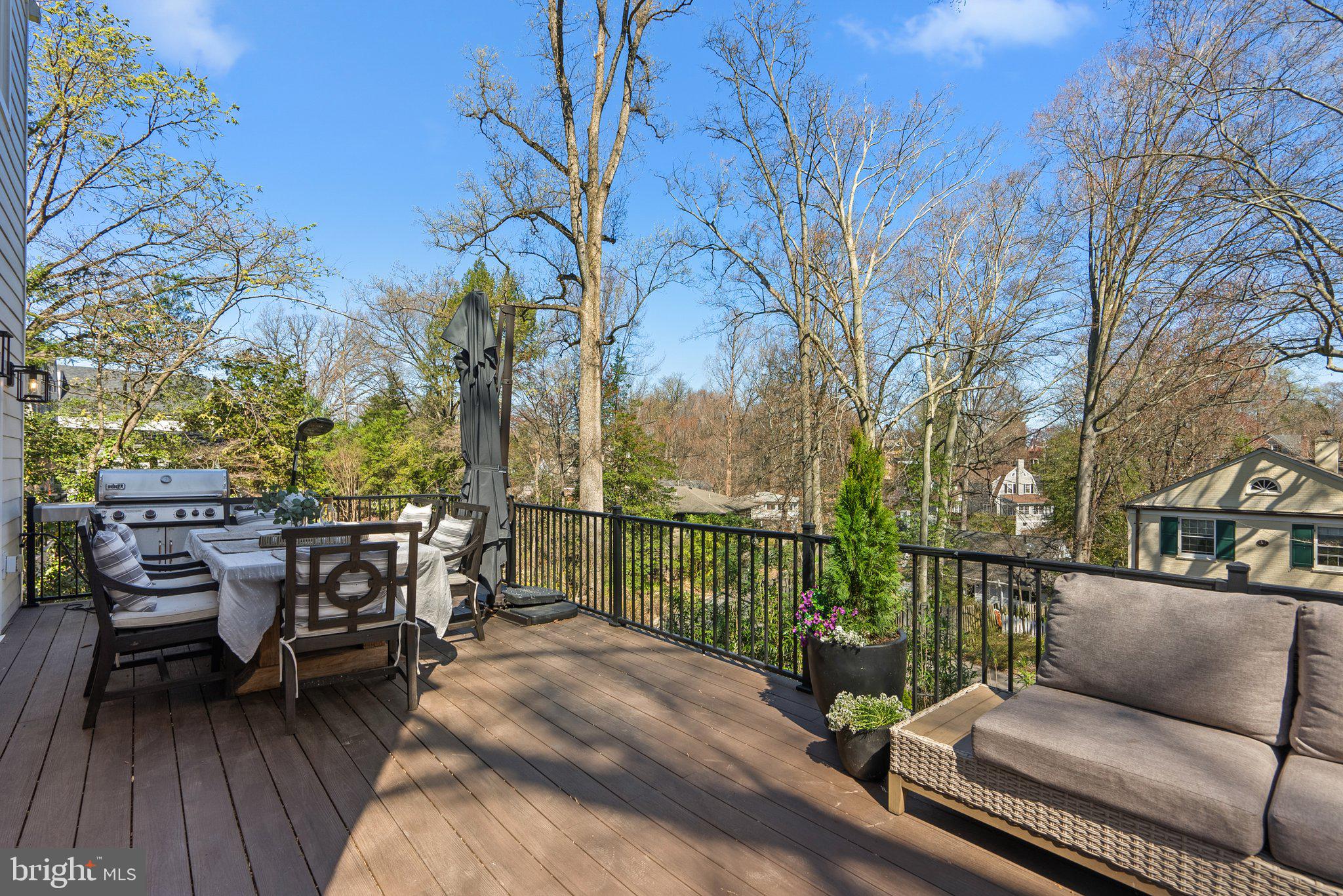 CHEVY CHASE - Residential