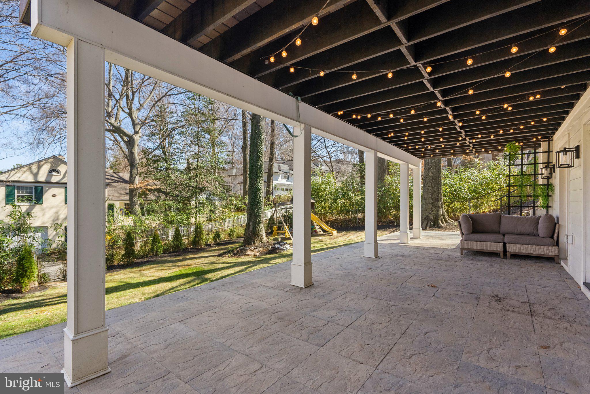 CHEVY CHASE - Residential