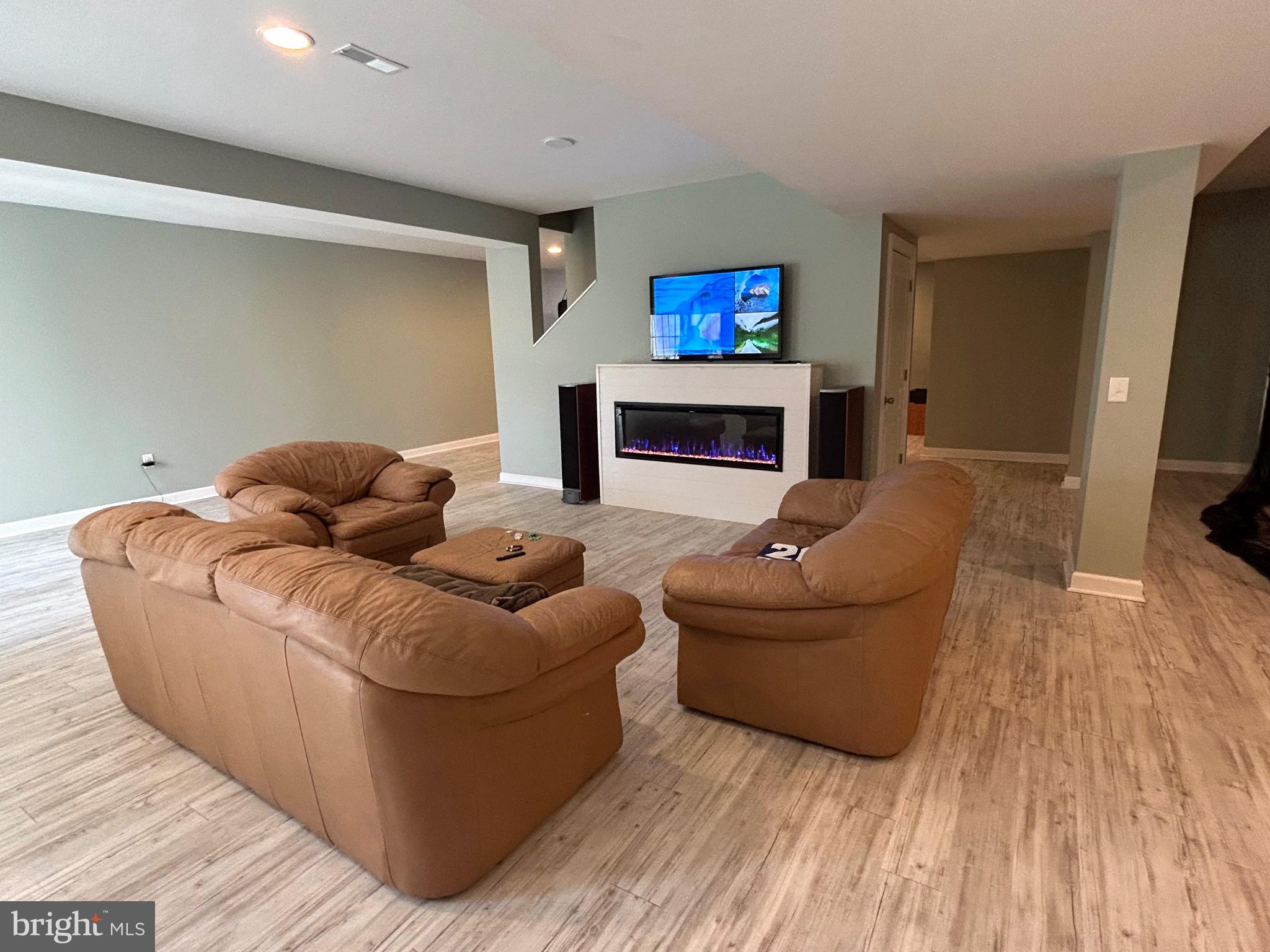 APPLECROSS - Residential