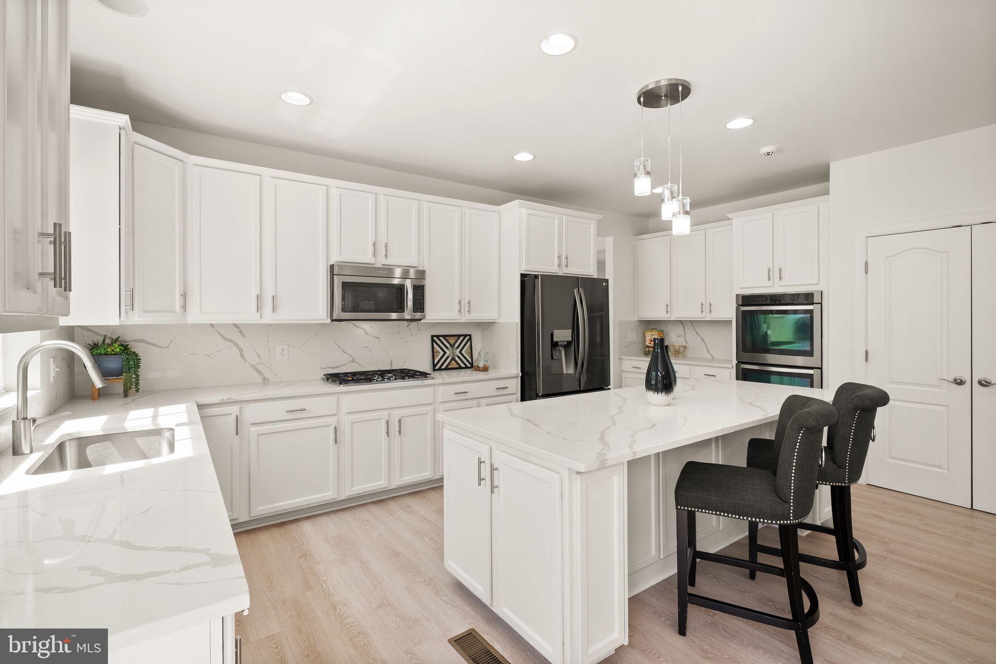 GROVE AT WILLOWSFORD - Residential