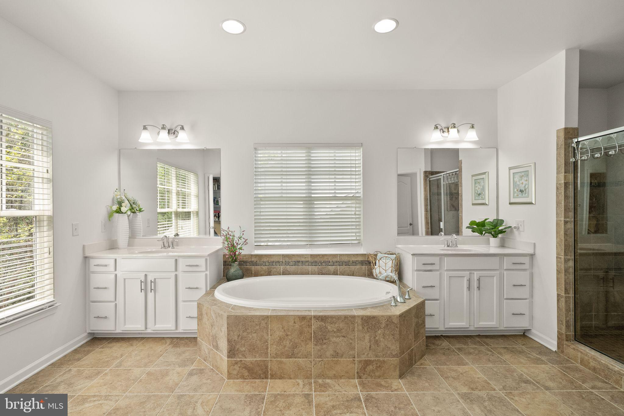 GROVE AT WILLOWSFORD - Residential