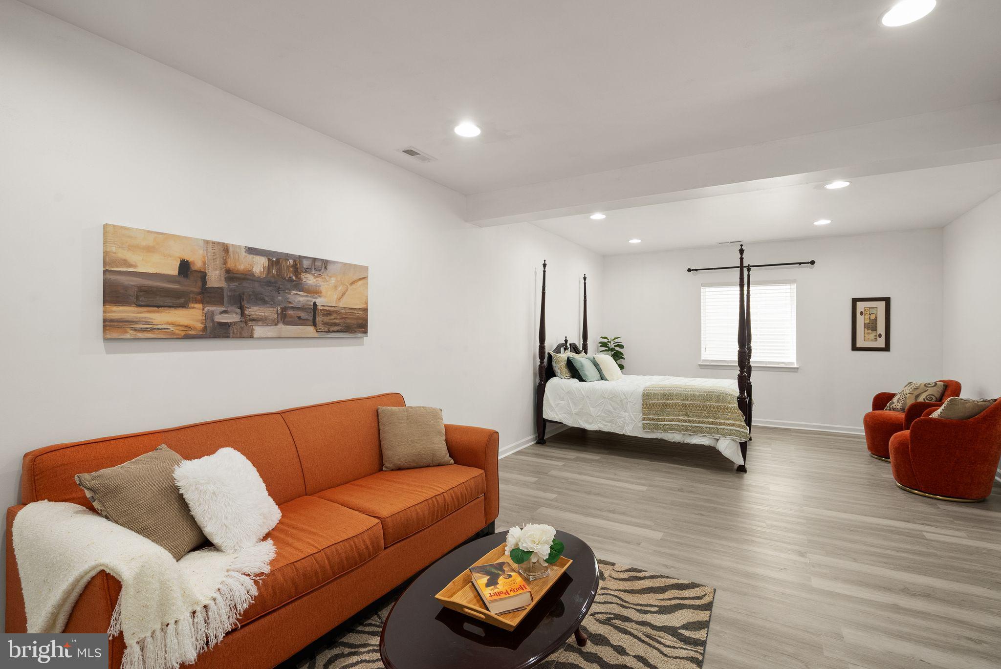 GROVE AT WILLOWSFORD - Residential