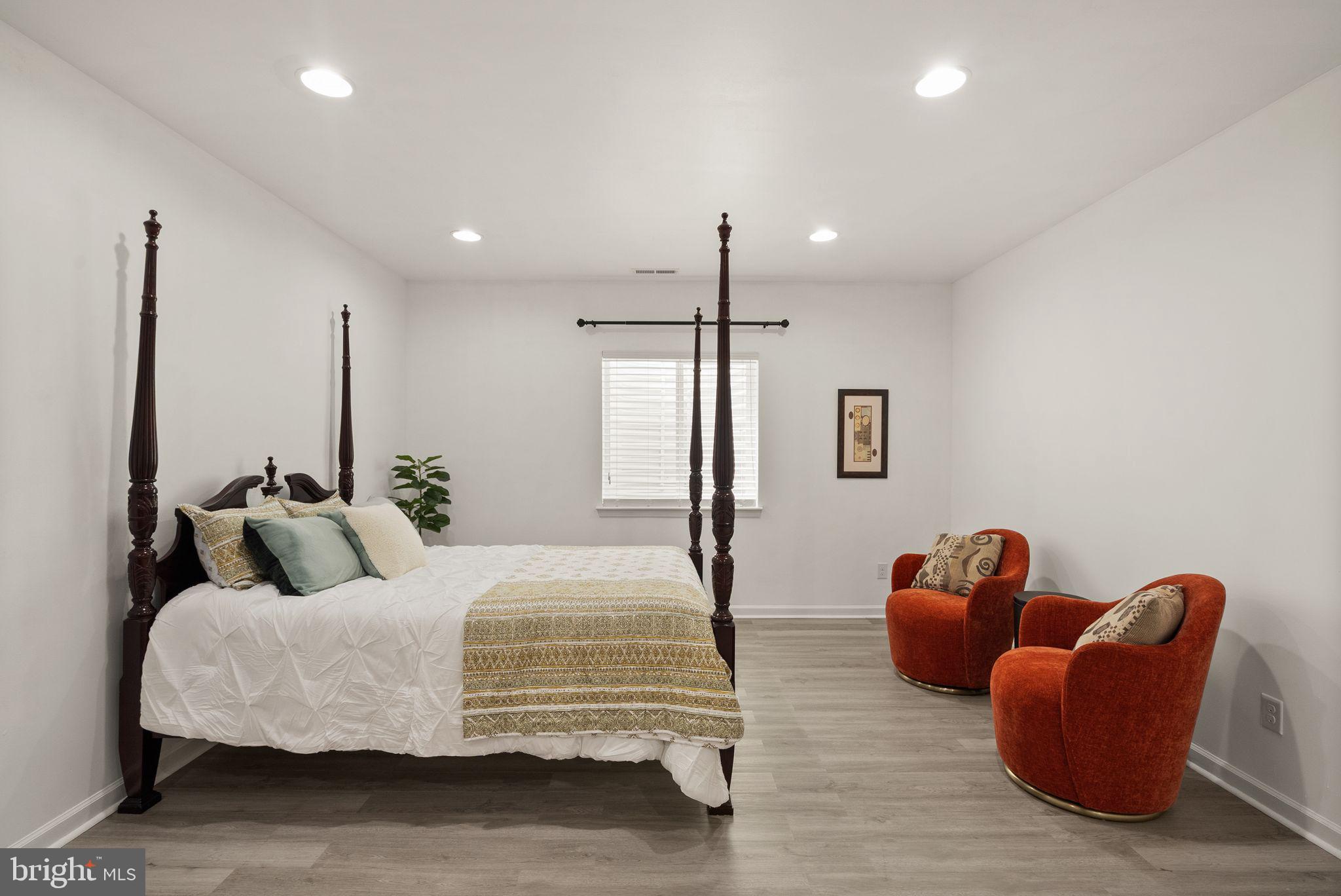 GROVE AT WILLOWSFORD - Residential